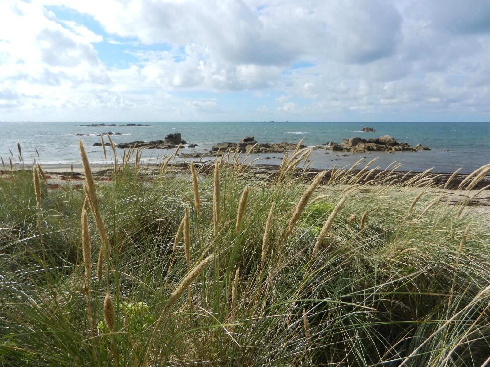 Nikon Coolpix S9100 sample photo. Sea, landscape, brittany photography