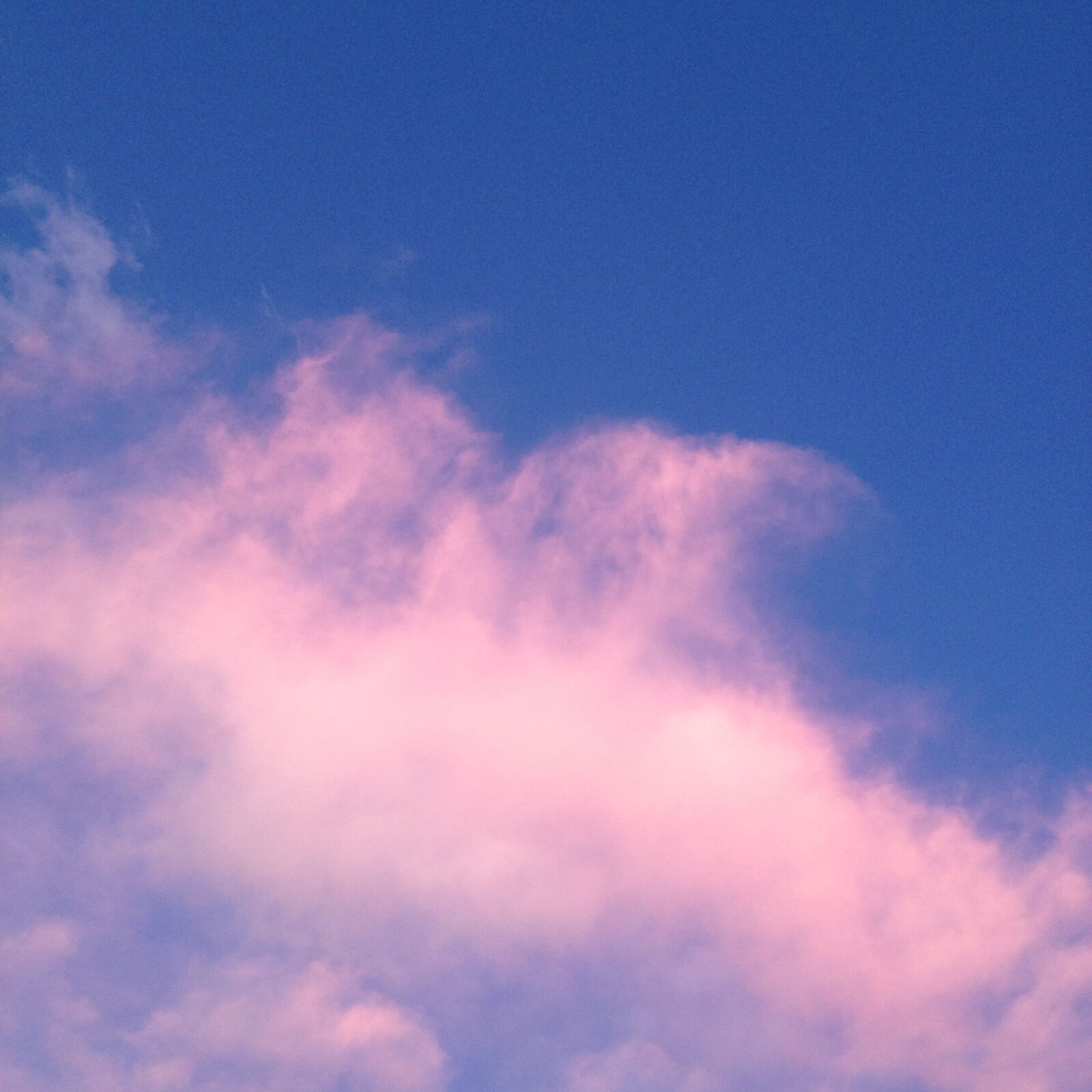 Apple iPhone 4S sample photo. Blue, sky, pink, clouds photography