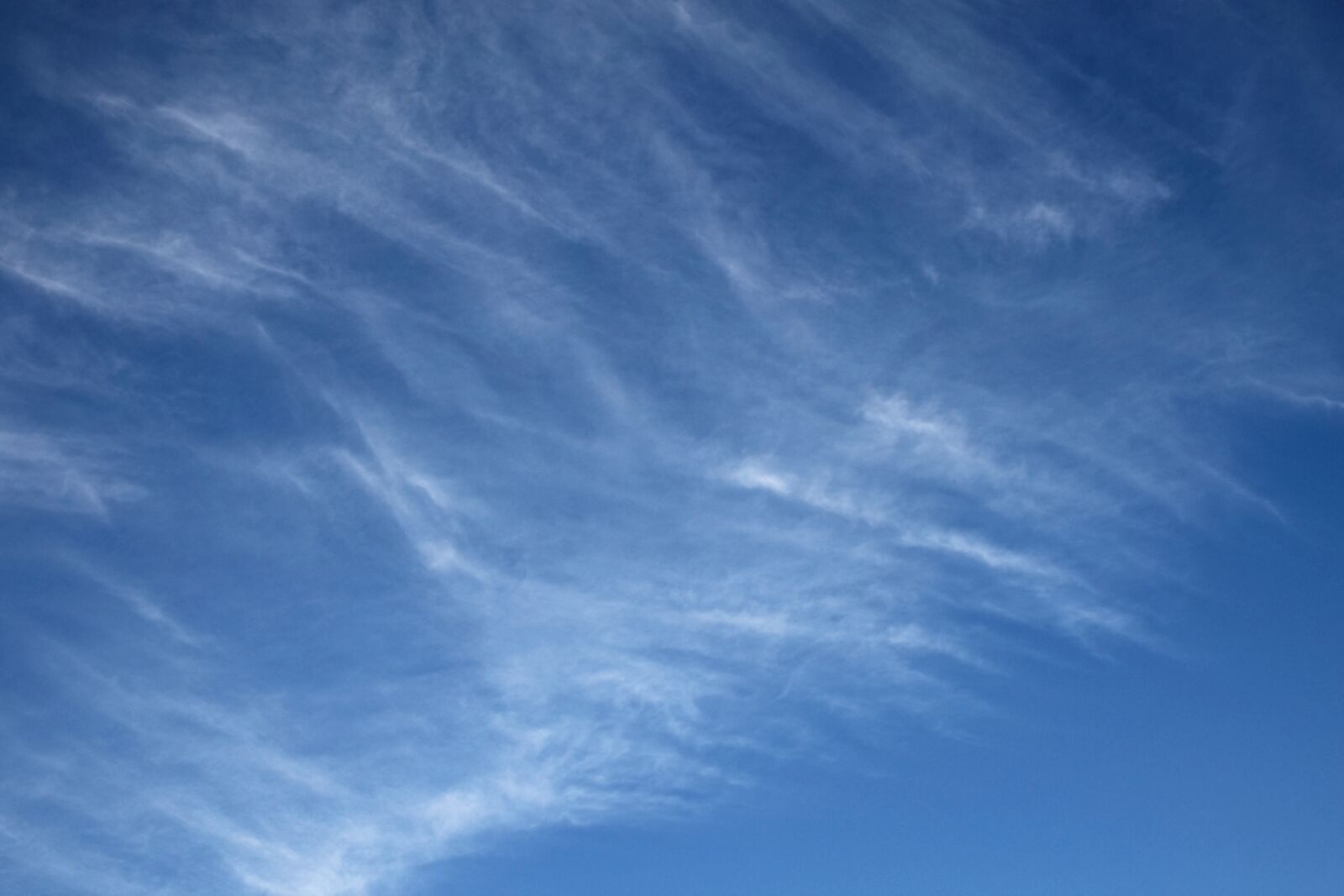 Nikon D3300 sample photo. Wispy clouds, cloudscape, skyscape photography