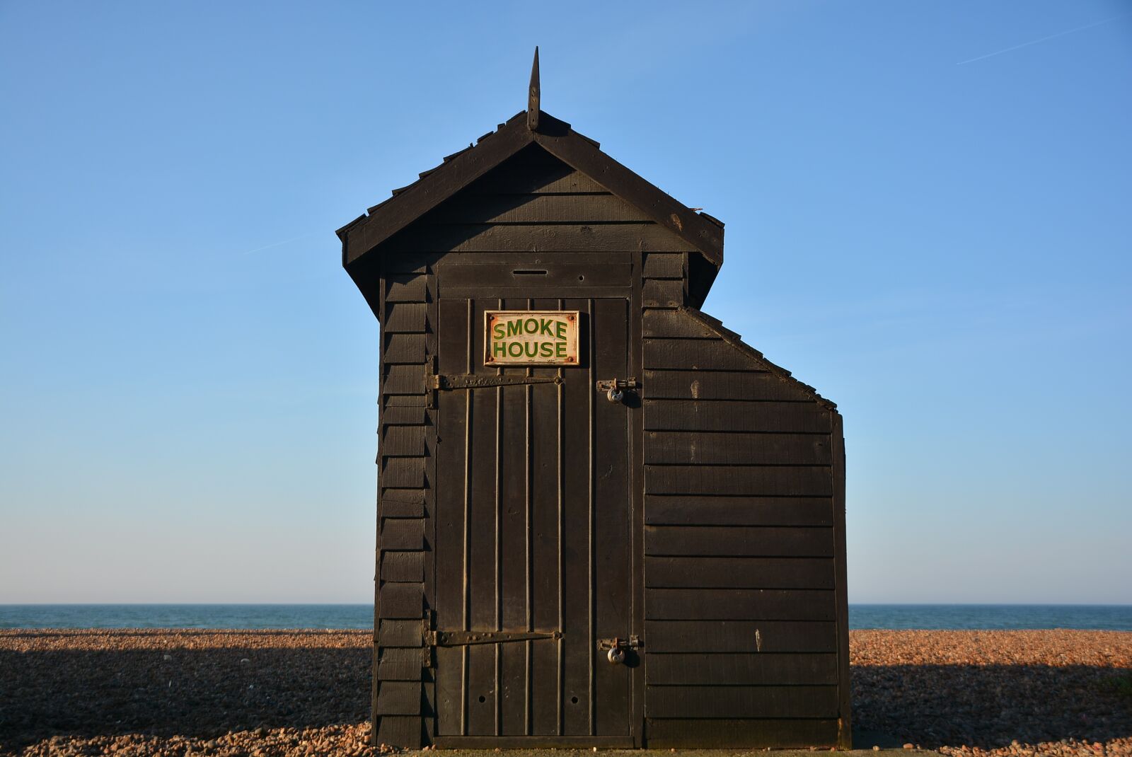 Nikon D7100 sample photo. Hut, beach, brighton photography