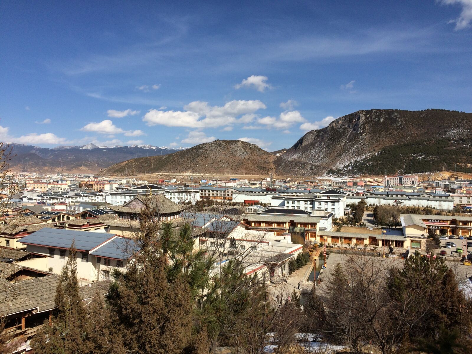 iPhone 5s back camera 4.15mm f/2.2 sample photo. Yunnan villages, yunnan style photography
