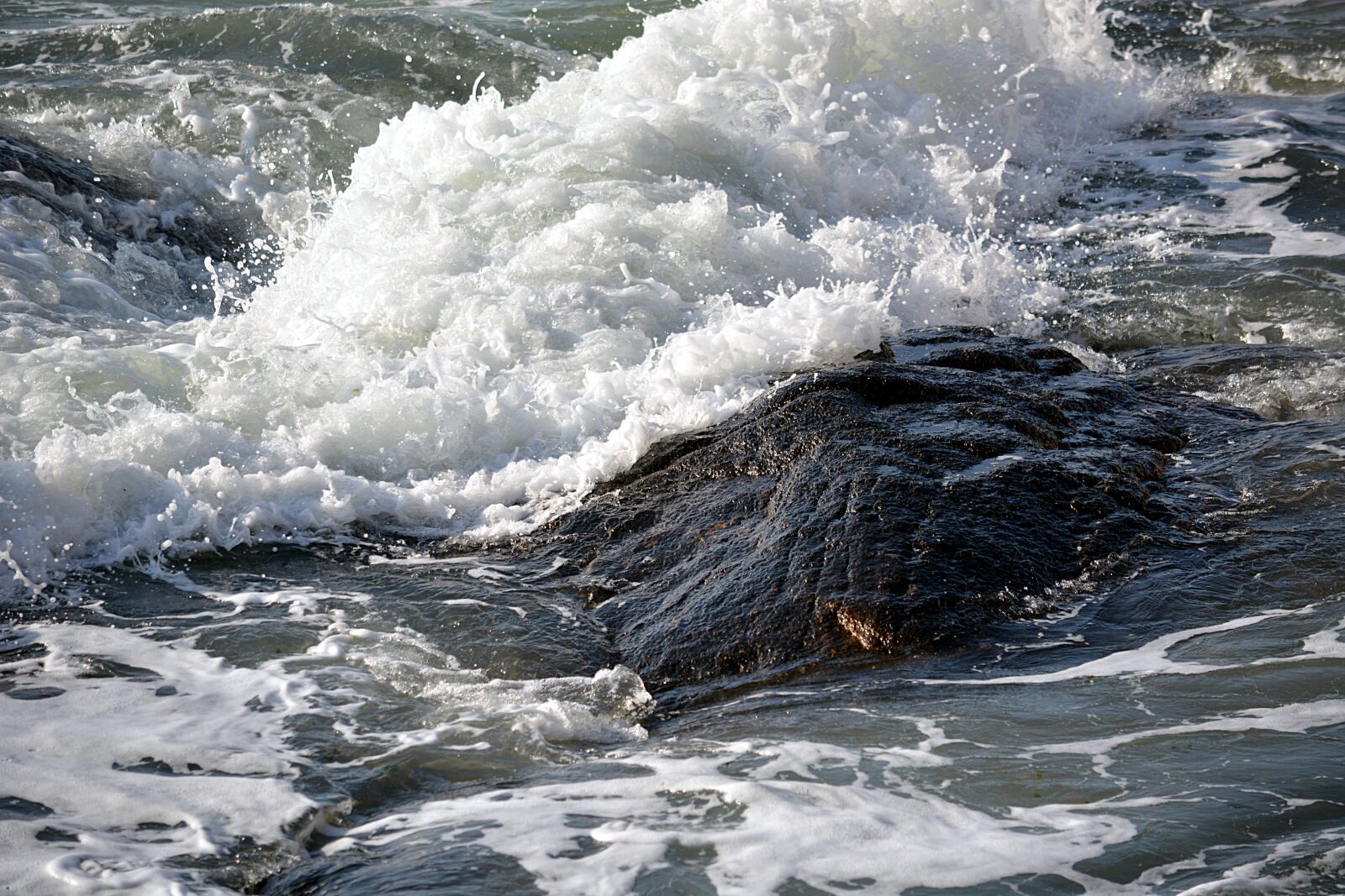 Nikon D5200 sample photo. Wave, sea, ocean photography