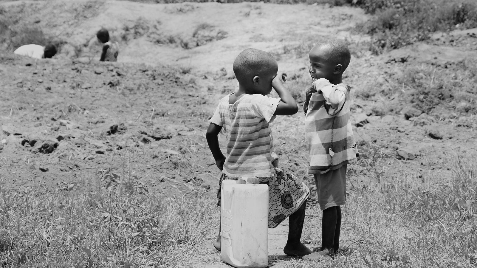 Canon EOS 650D (EOS Rebel T4i / EOS Kiss X6i) + Canon EF-S 18-135mm F3.5-5.6 IS STM sample photo. Children of uganda, children photography