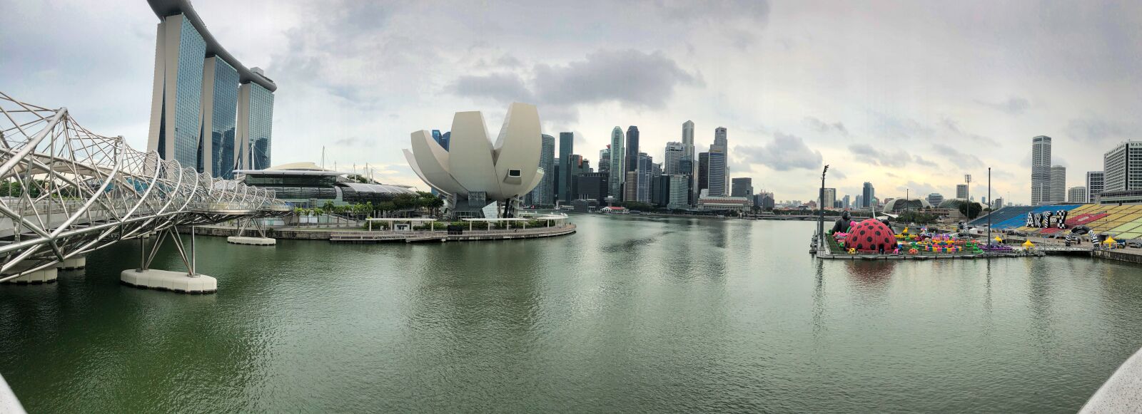 iPhone X back camera 4mm f/1.8 sample photo. Singapore, bay, panorama photography