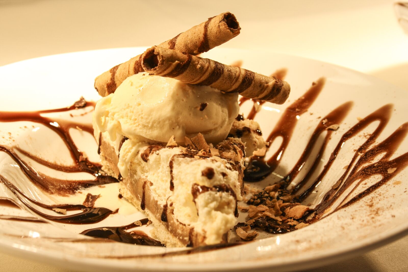 Canon EF-S 18-55mm F3.5-5.6 II sample photo. Food, dessert, cream photography