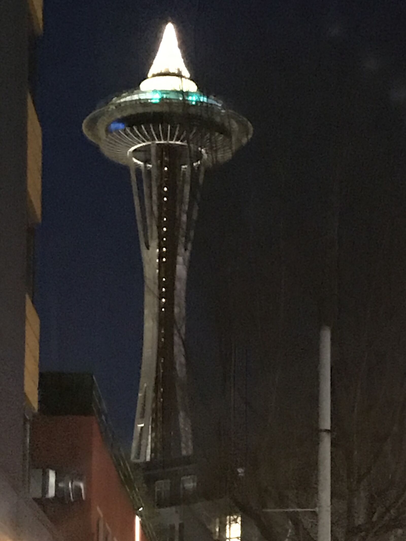 Apple iPhone 7 Plus sample photo. Seattle, space needle, city photography