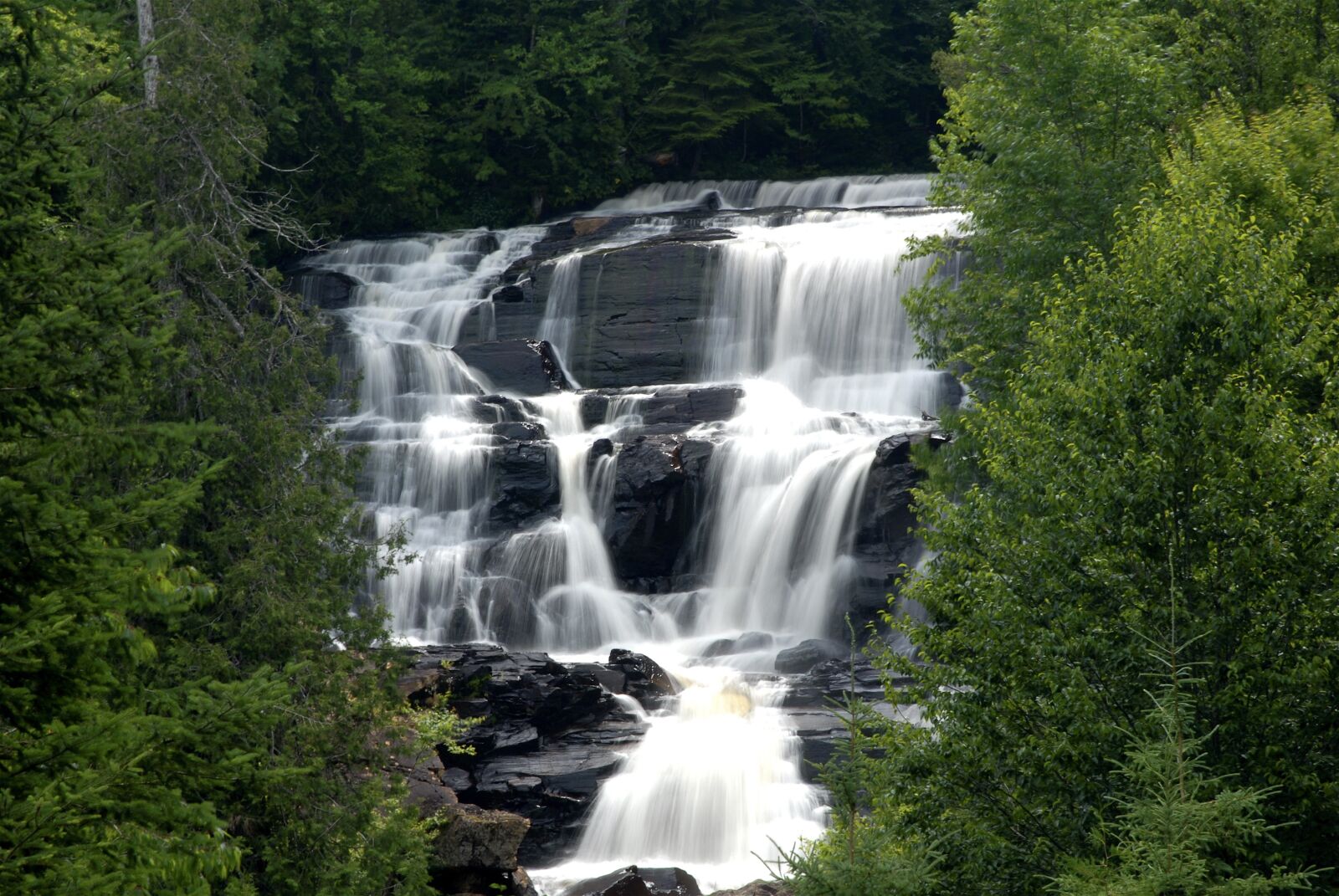 Nikon D200 sample photo. Nature, landscape, creek photography