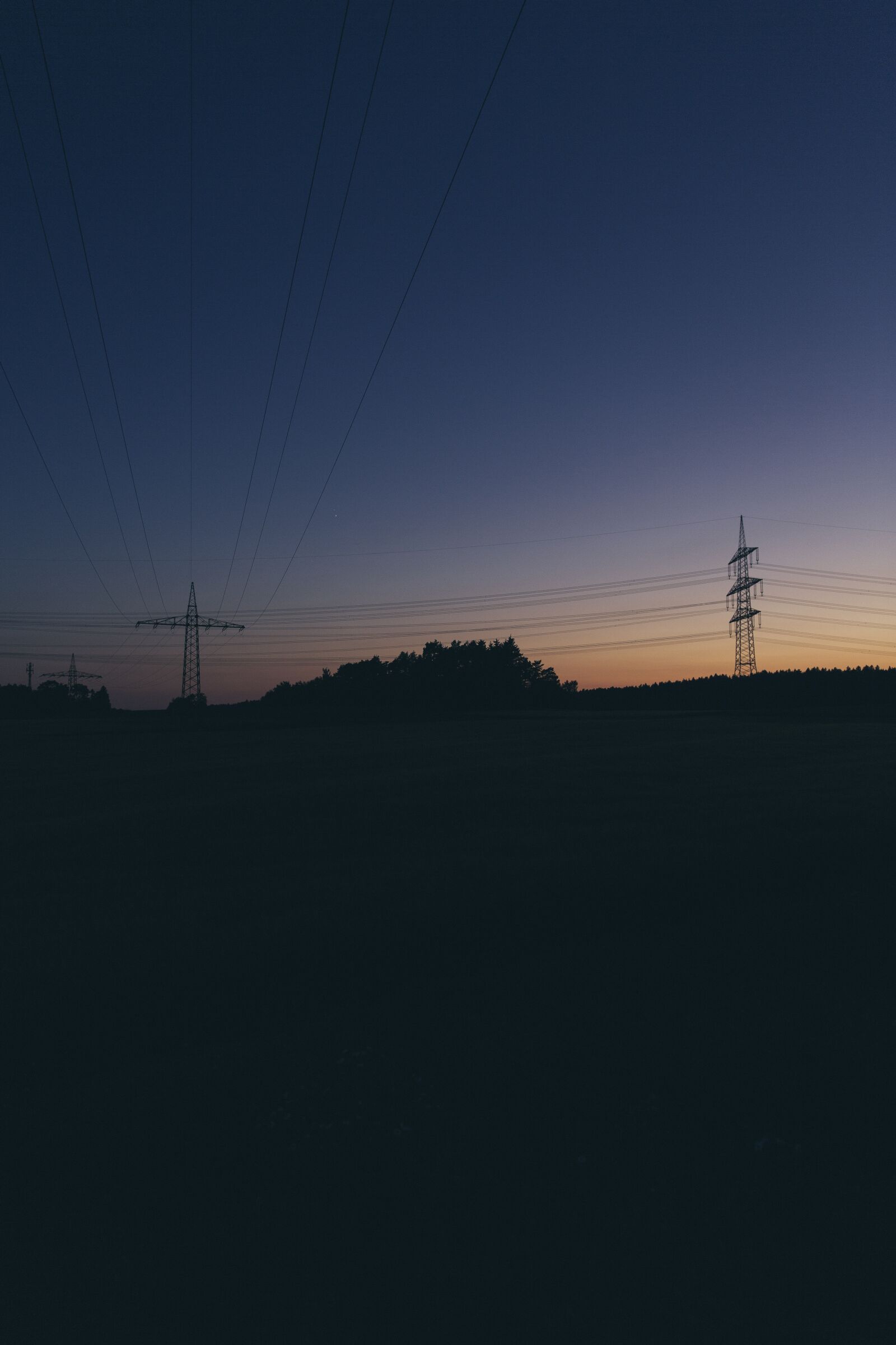 Canon EF 24-70mm F2.8L II USM sample photo. Power line, mast, electric photography