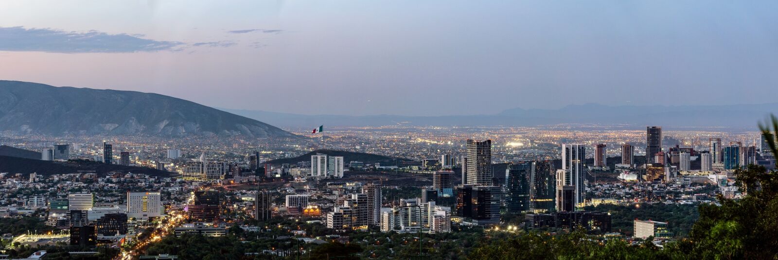 Sony E 55-210mm F4.5-6.3 OSS sample photo. Panorama, monterrey, mexico photography