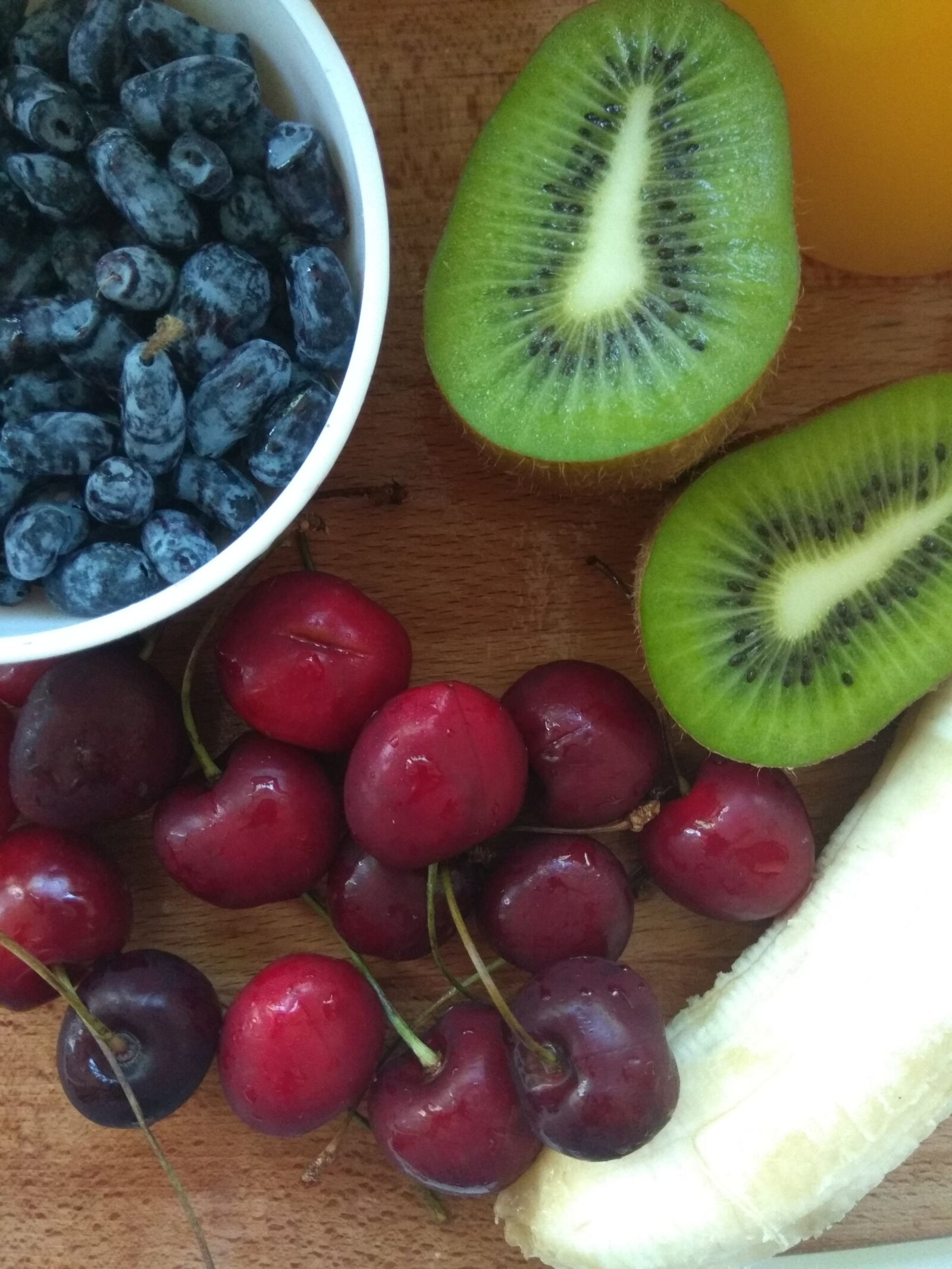 Xiaomi Redmi Note 4 sample photo. Fruit, kiwi, berry photography