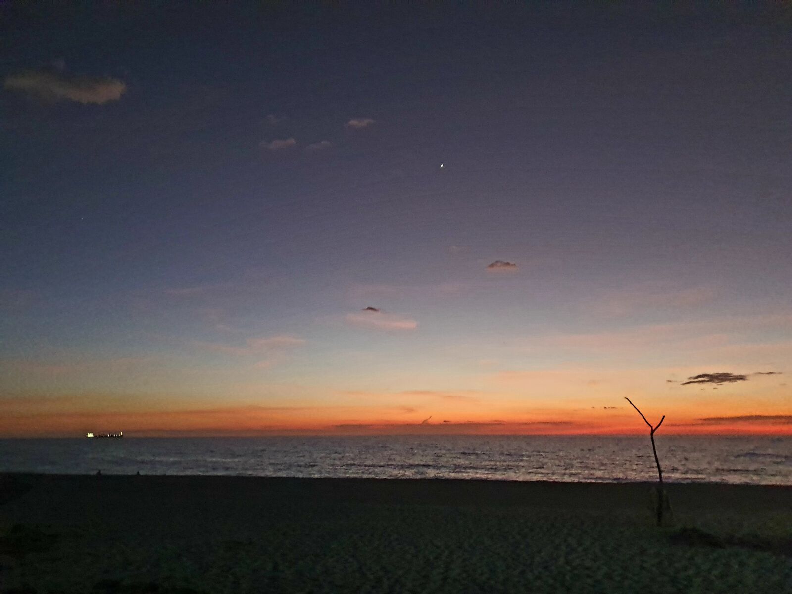Samsung Galaxy S10 sample photo. Sunset, beach, philippines photography