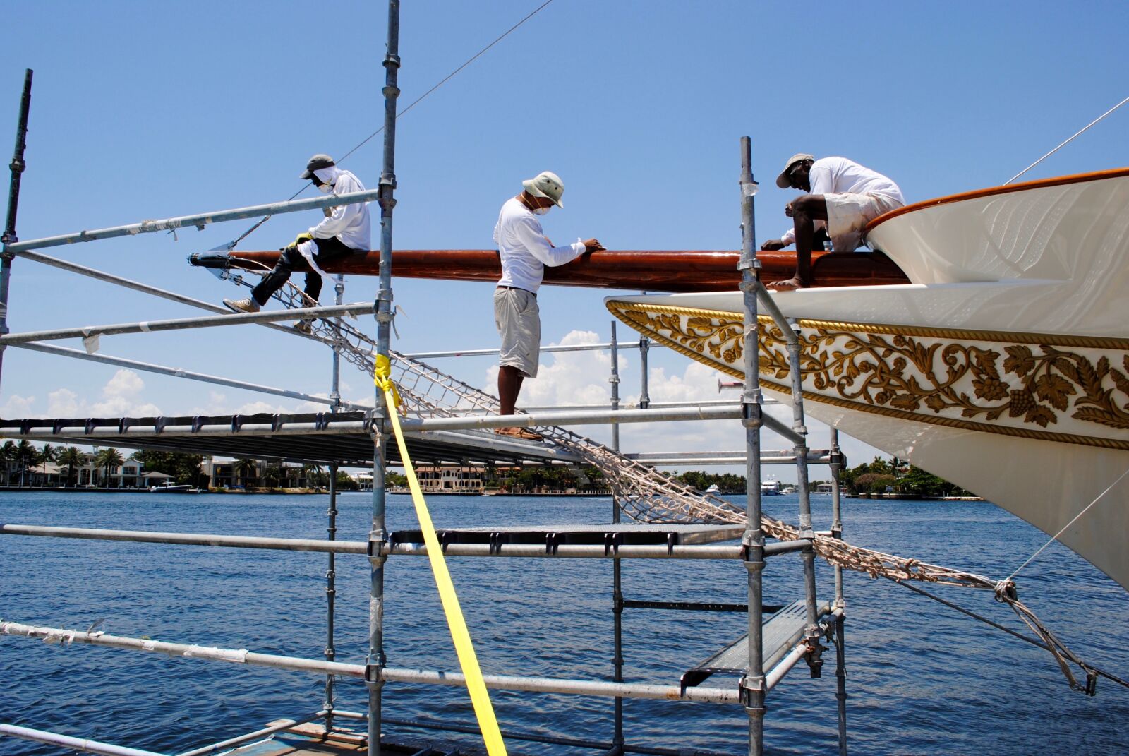 Nikon D3000 sample photo. Work, workman, scaffold photography