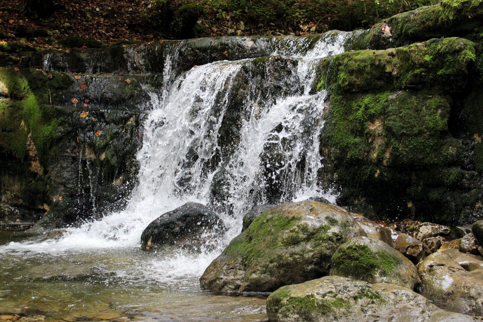 Canon EOS 600D (Rebel EOS T3i / EOS Kiss X5) sample photo. Water, river, waterfall photography