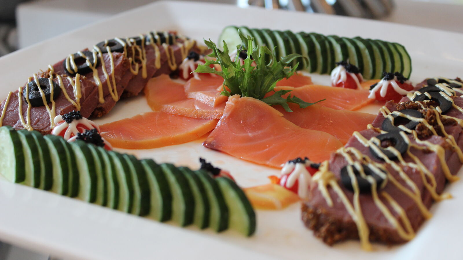 Canon EOS 600D (Rebel EOS T3i / EOS Kiss X5) sample photo. Food, good, health, salad photography