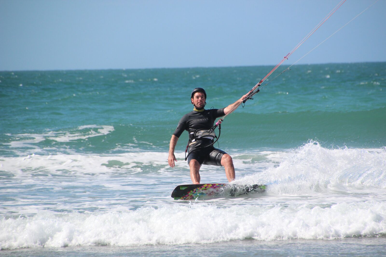 Canon EOS 600D (Rebel EOS T3i / EOS Kiss X5) sample photo. Surf, board, sea photography