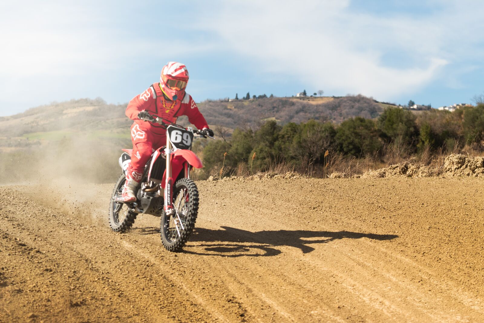 Tamron 70-210mm F4 Di VC USD sample photo. Motocross, pilot, moto photography