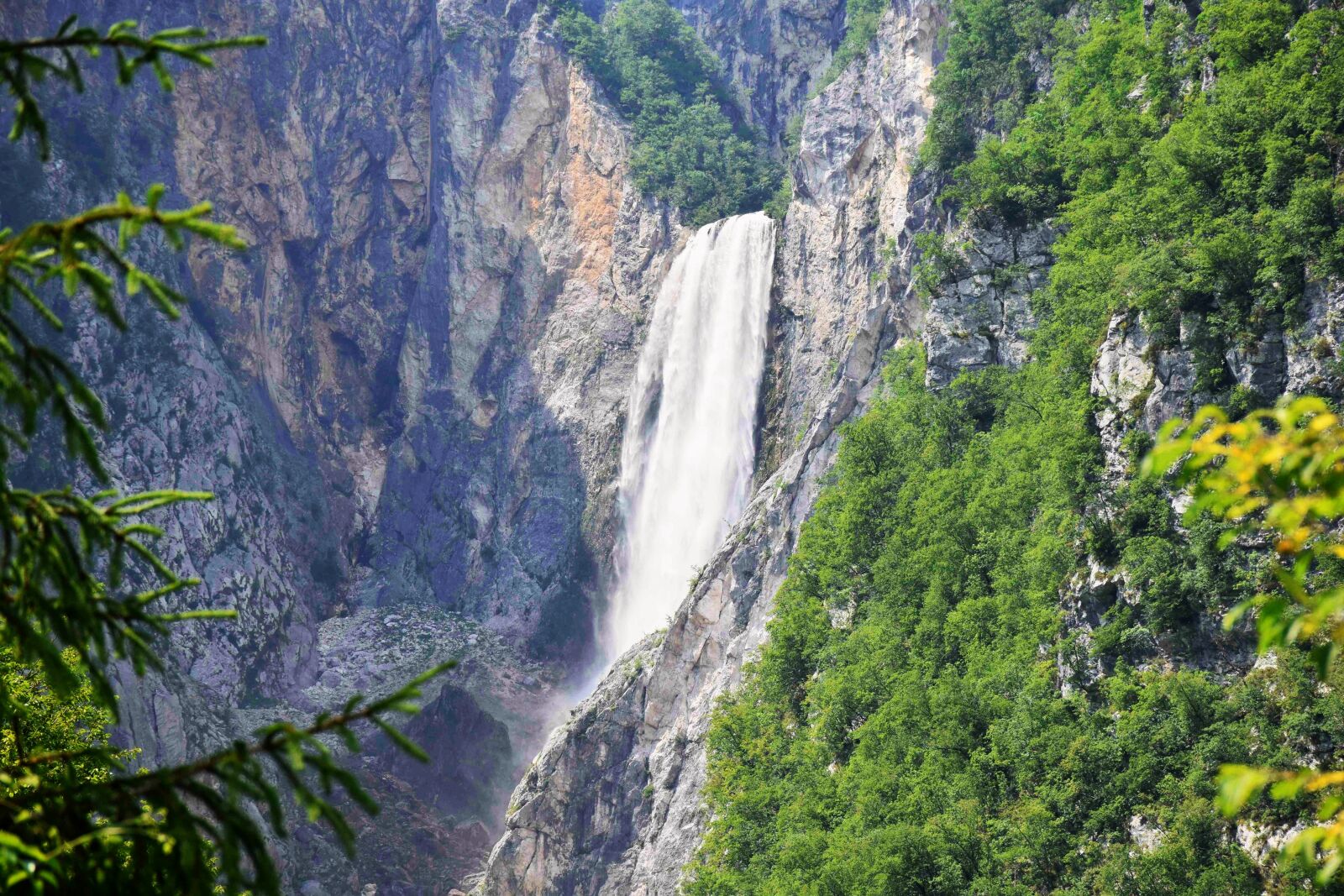 Nikon D5500 sample photo. Waterfall, cascade, fall photography