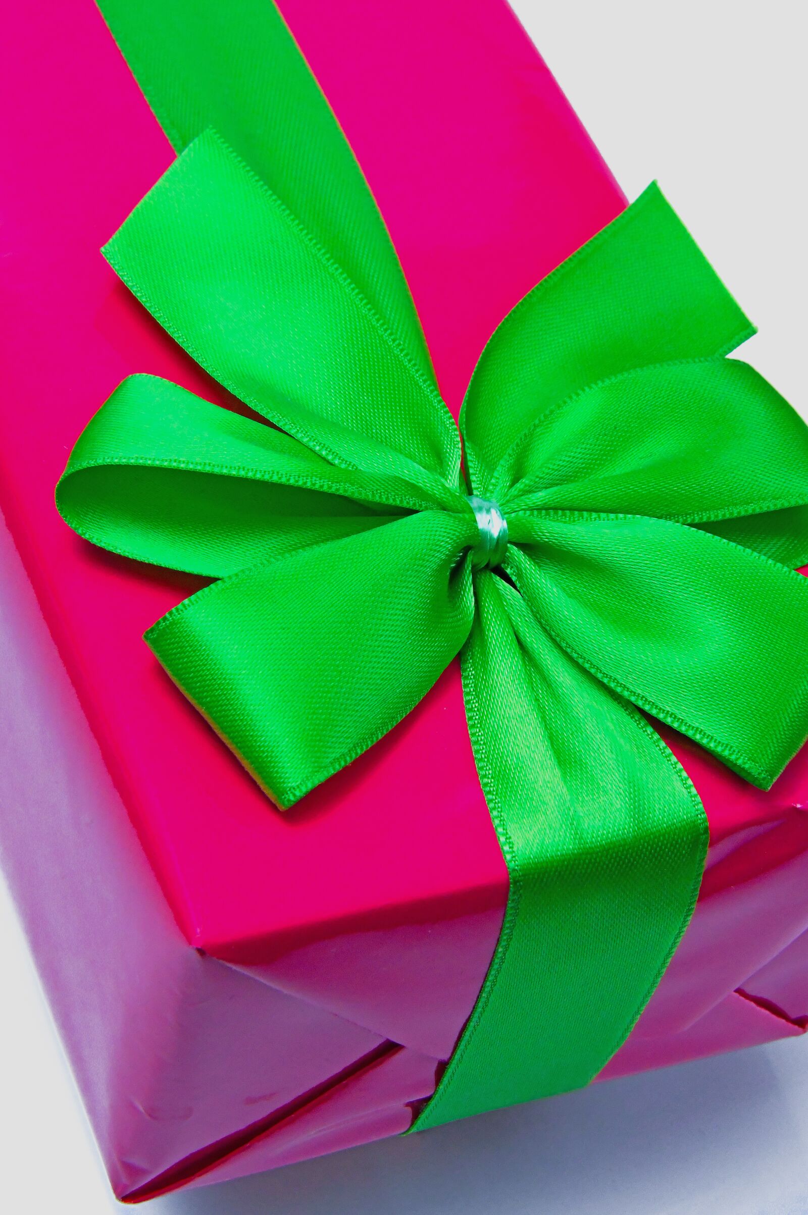 Nikon D3200 sample photo. Pink, packaging, box photography