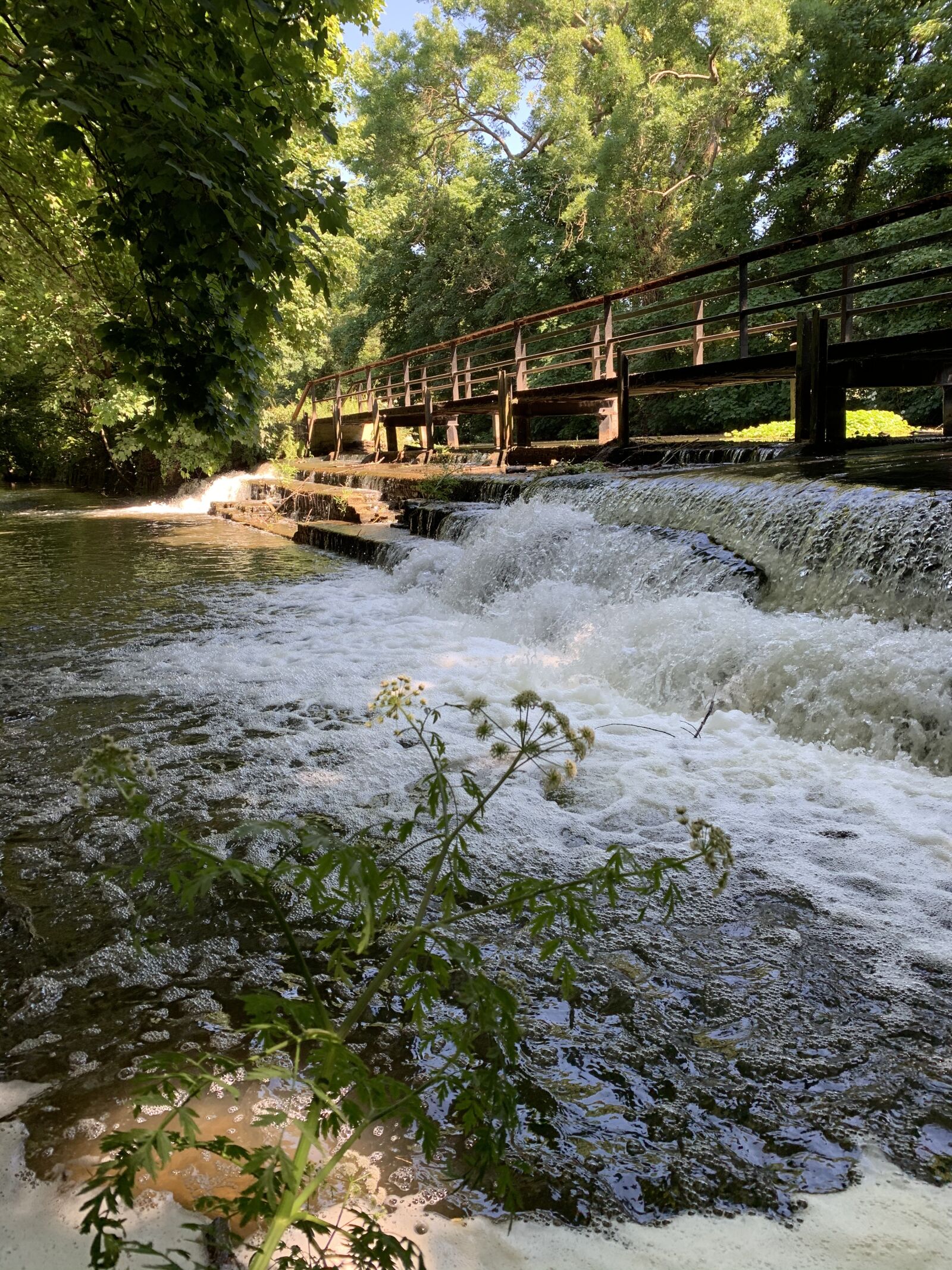 iPhone XS back dual camera 4.25mm f/1.8 sample photo. Weir, river, water photography
