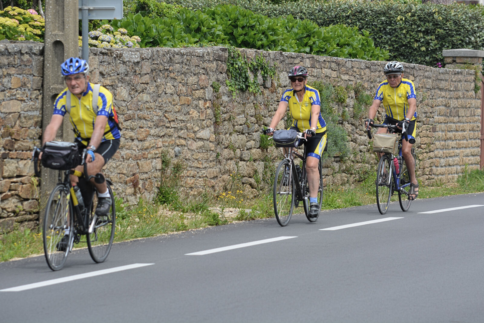Nikon D5200 sample photo. Cyclistes, deux, roues, loisirs photography