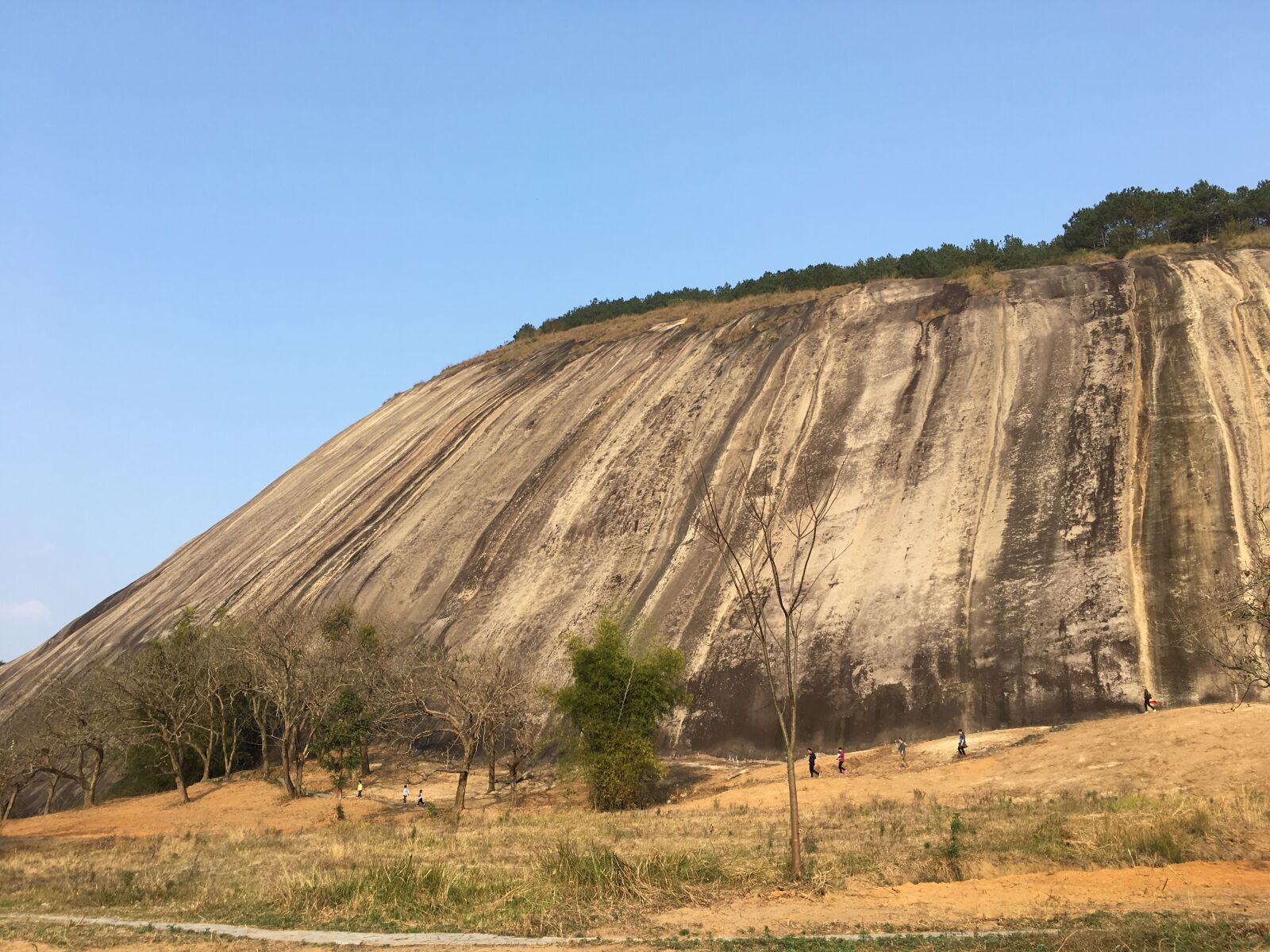 iPhone 6s Plus back camera 4.15mm f/2.2 sample photo. Rock, mountain, nature photography