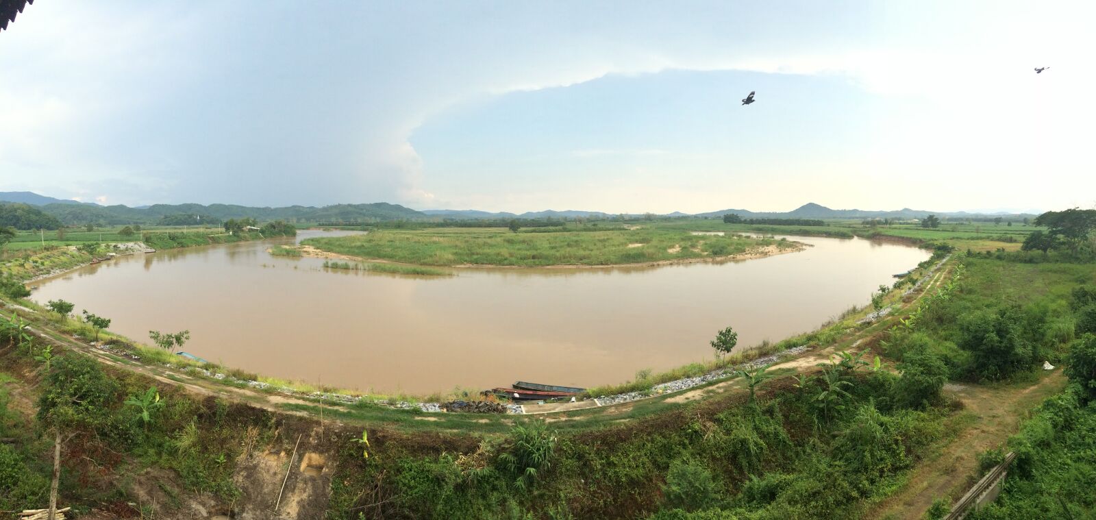 iPhone 5s back camera 4.15mm f/2.2 sample photo. I water, view, nature photography