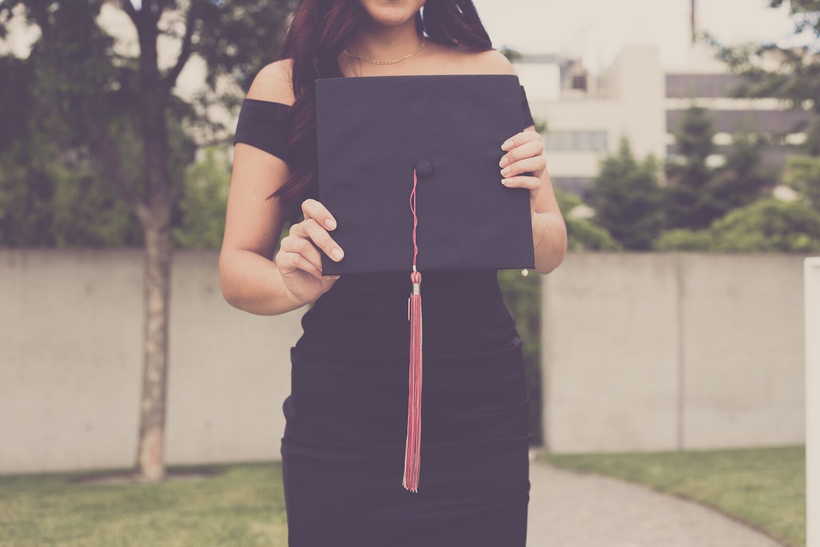 Canon EOS 6D + Canon EF 50mm F1.8 STM sample photo. Graduation, masters, mba photography