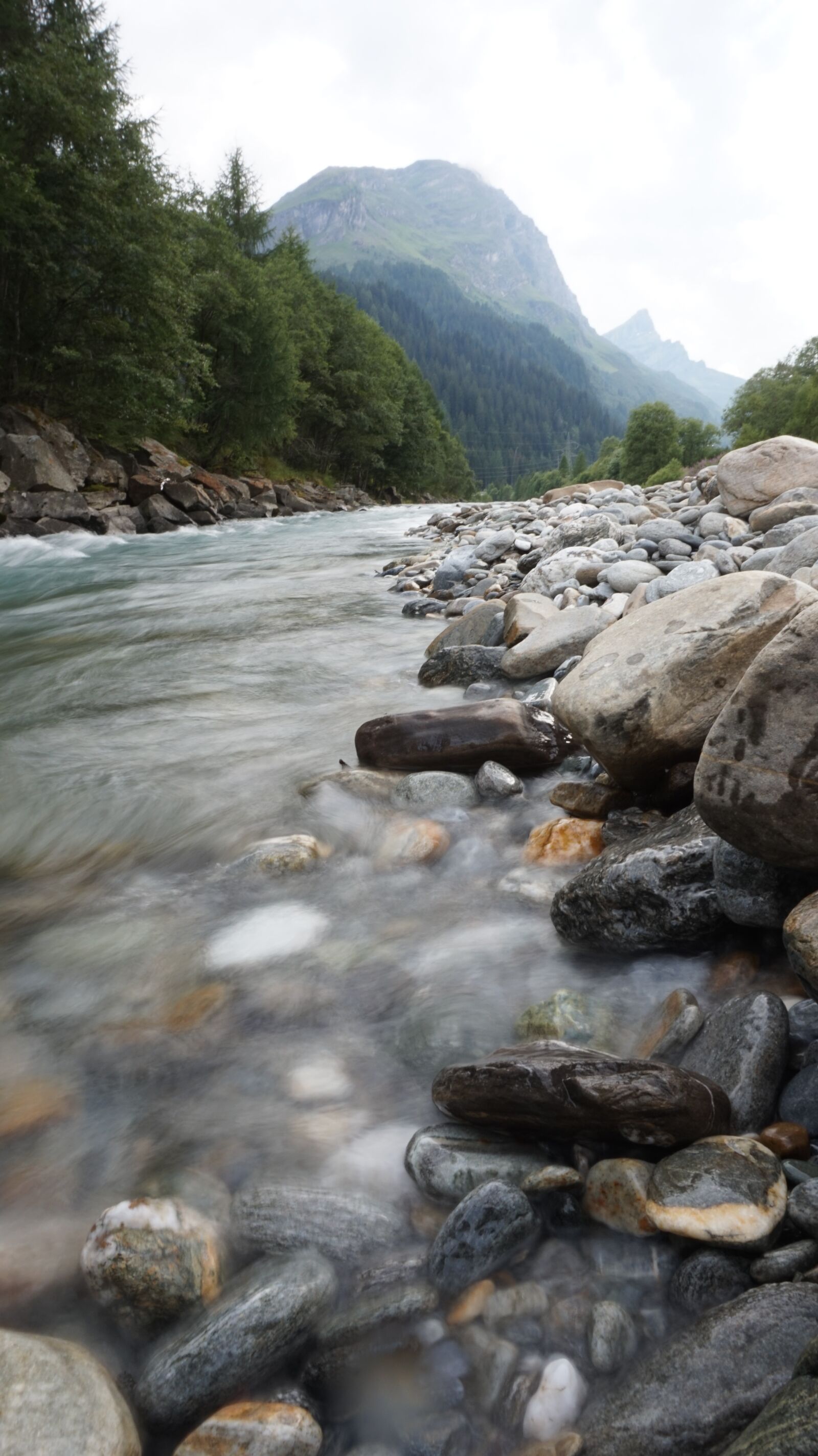 Sony E 16-50mm F3.5-5.6 PZ OSS sample photo. Alpine, landscape, rock photography