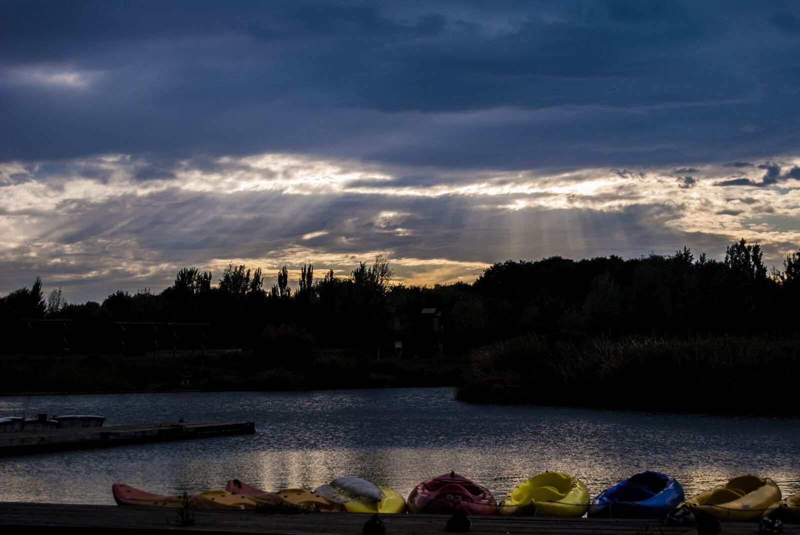 Nikon D3000 sample photo. Pond, water, lake photography