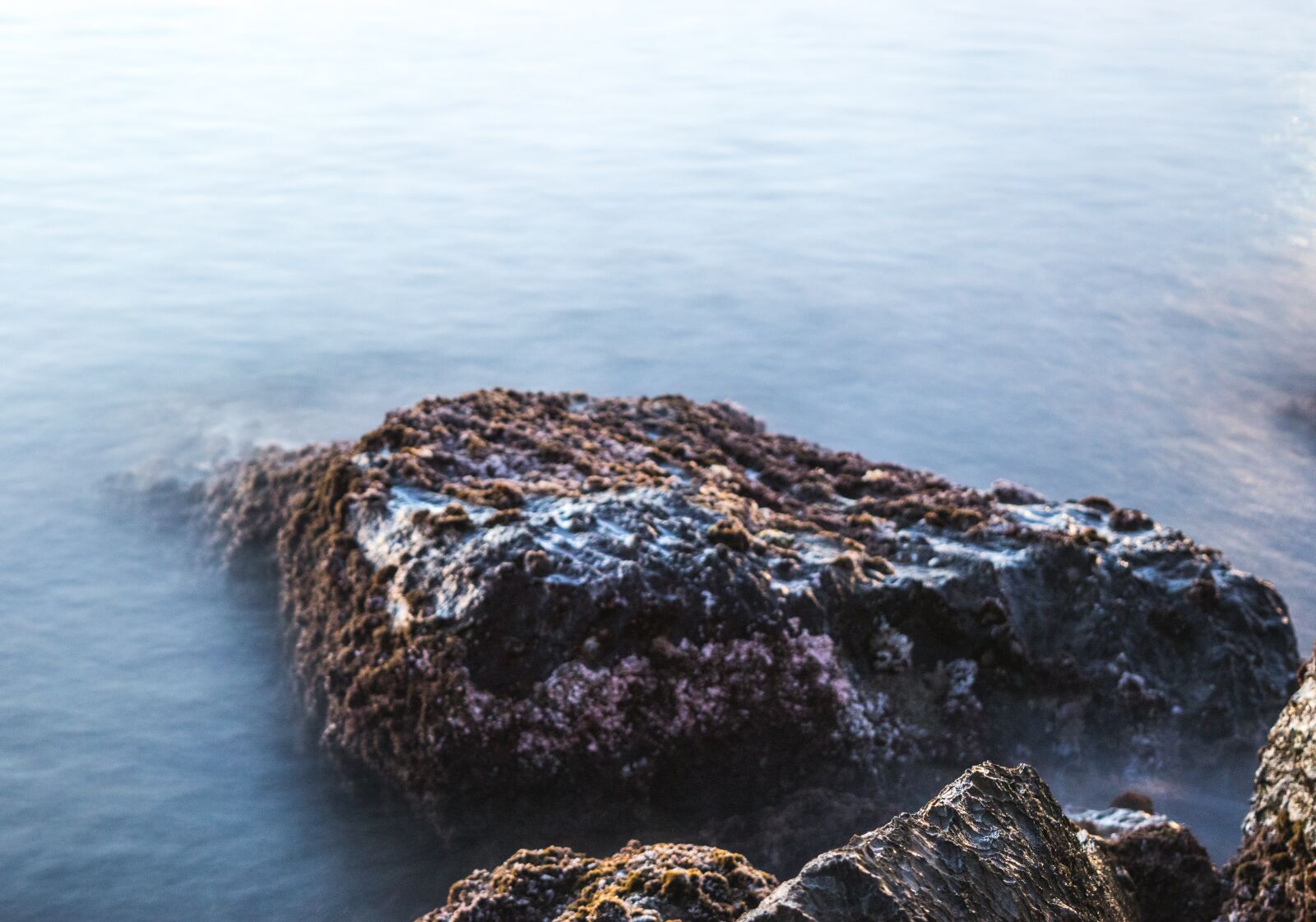 Nikon D5500 sample photo. Long exposition, rock, sea photography