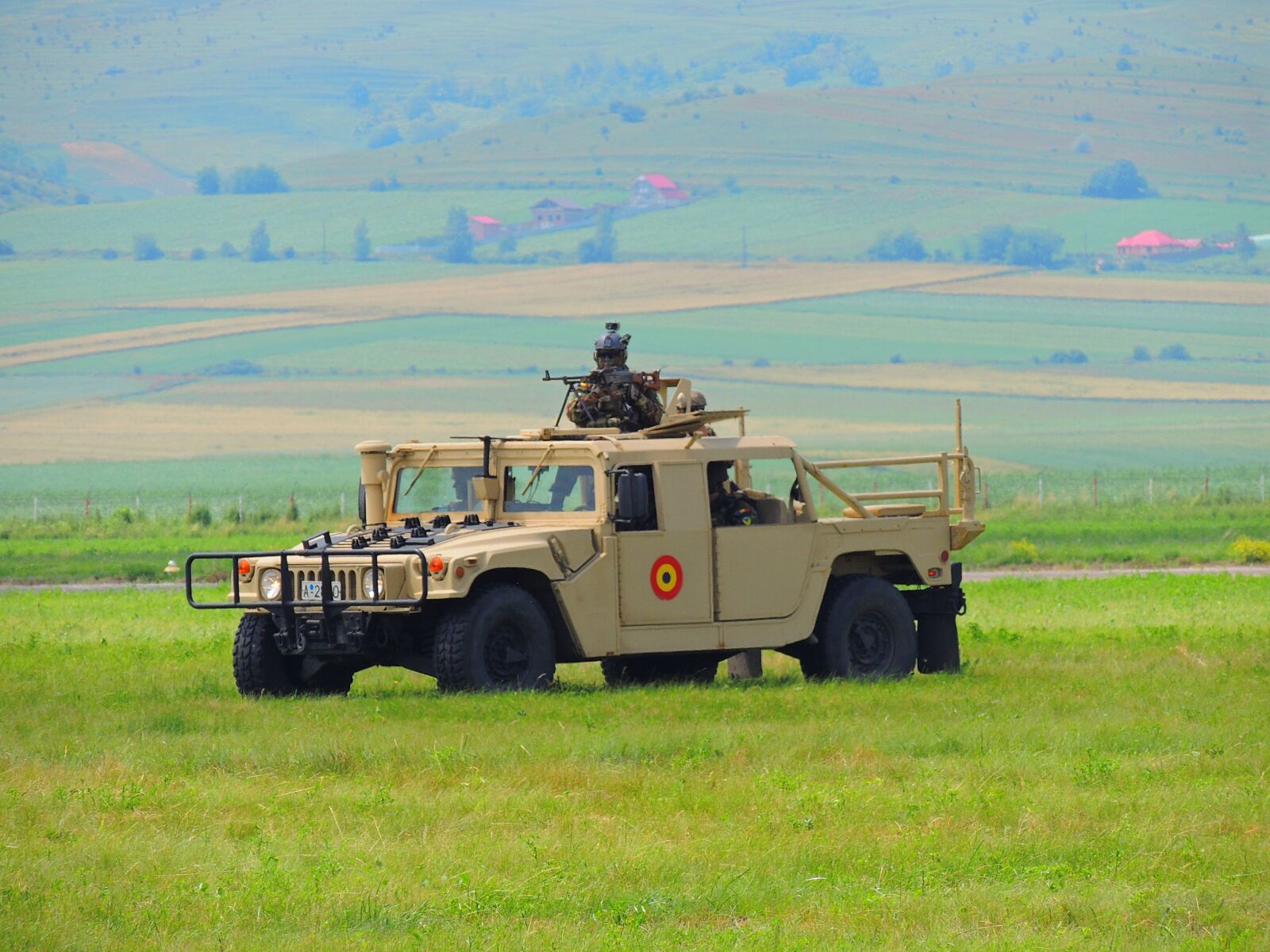 Nikon Coolpix P510 sample photo. Army, car, humvee photography