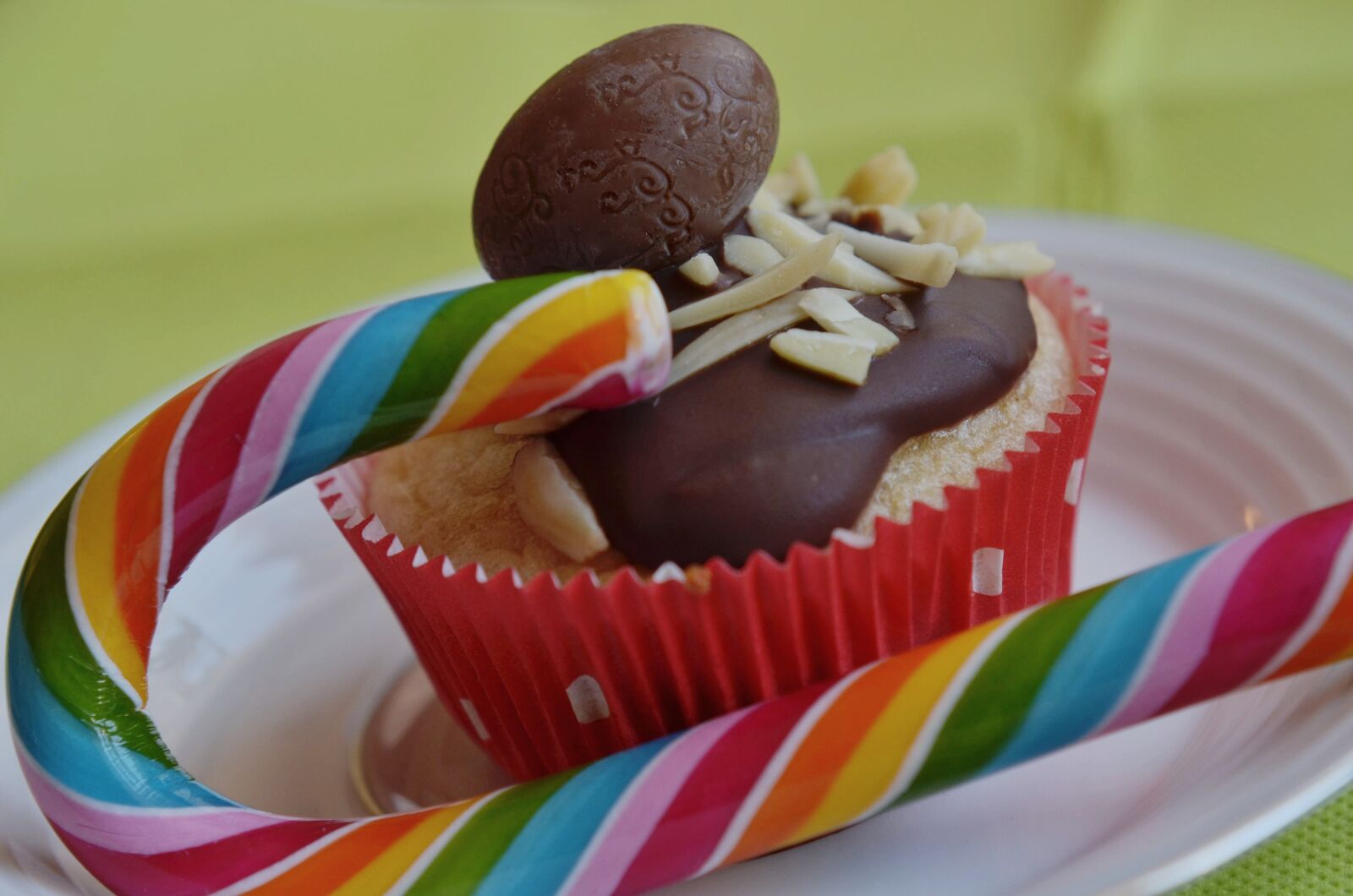 Nikon D7000 sample photo. Muffin, chocolate, almonds photography