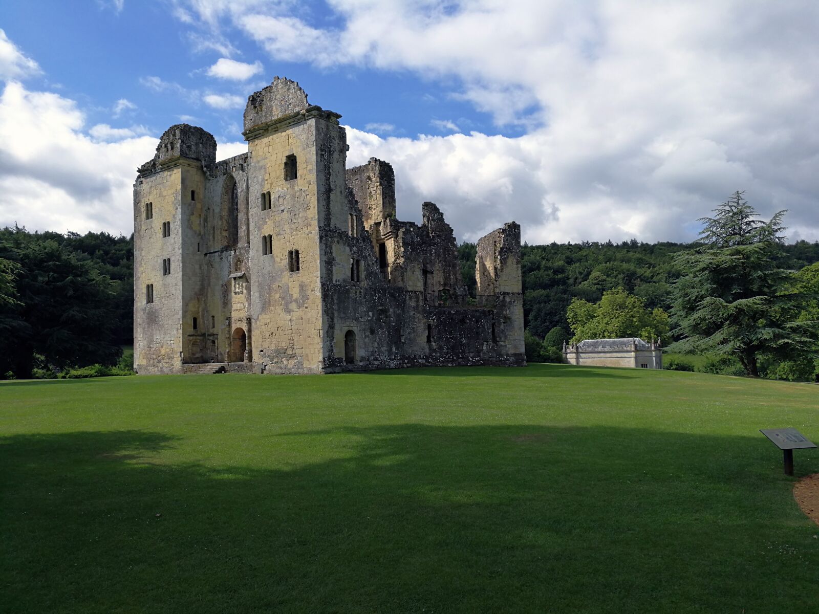 HUAWEI Mate 9 sample photo. Castle, england, medieval photography