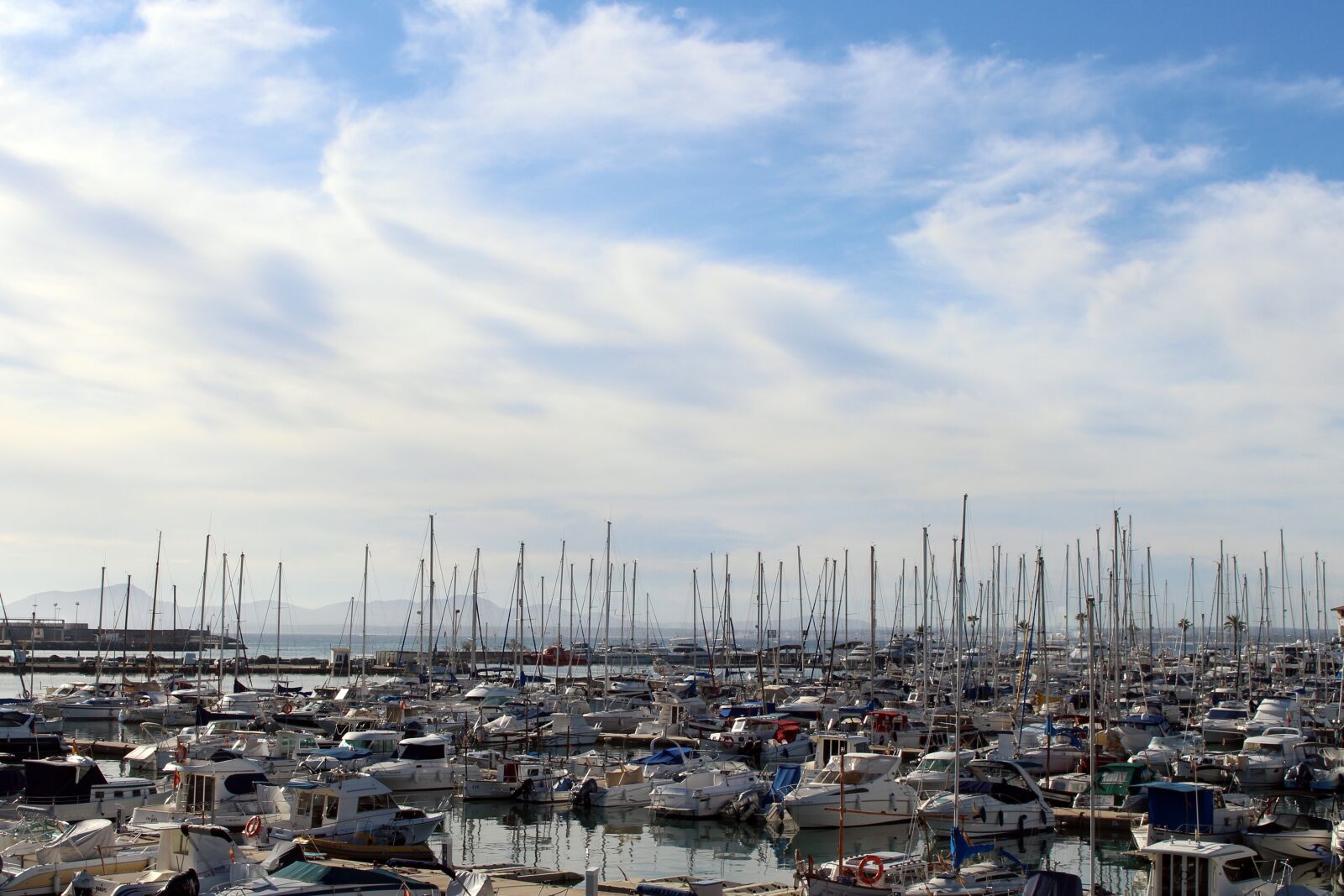 Canon EOS 700D (EOS Rebel T5i / EOS Kiss X7i) sample photo. Port, port d'alcudia, mallorca photography