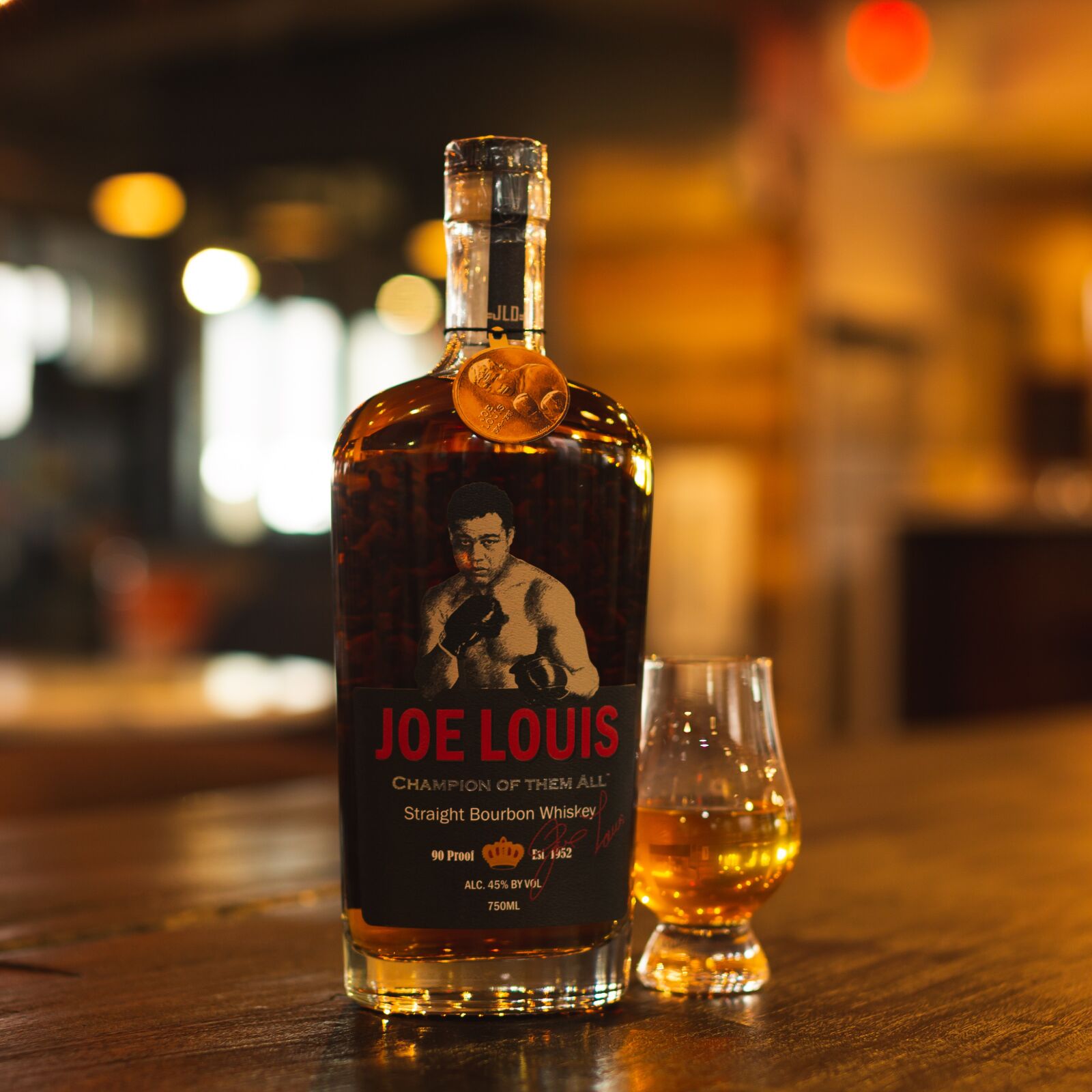 Canon EOS 5D Mark III sample photo. Bourbon, whiskey, glass tasting photography