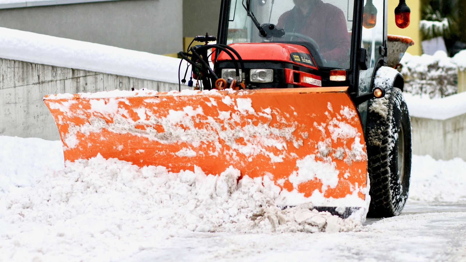 Canon EOS 70D + Canon EF 85mm F1.8 USM sample photo. Snow plowing, plough, tractor photography