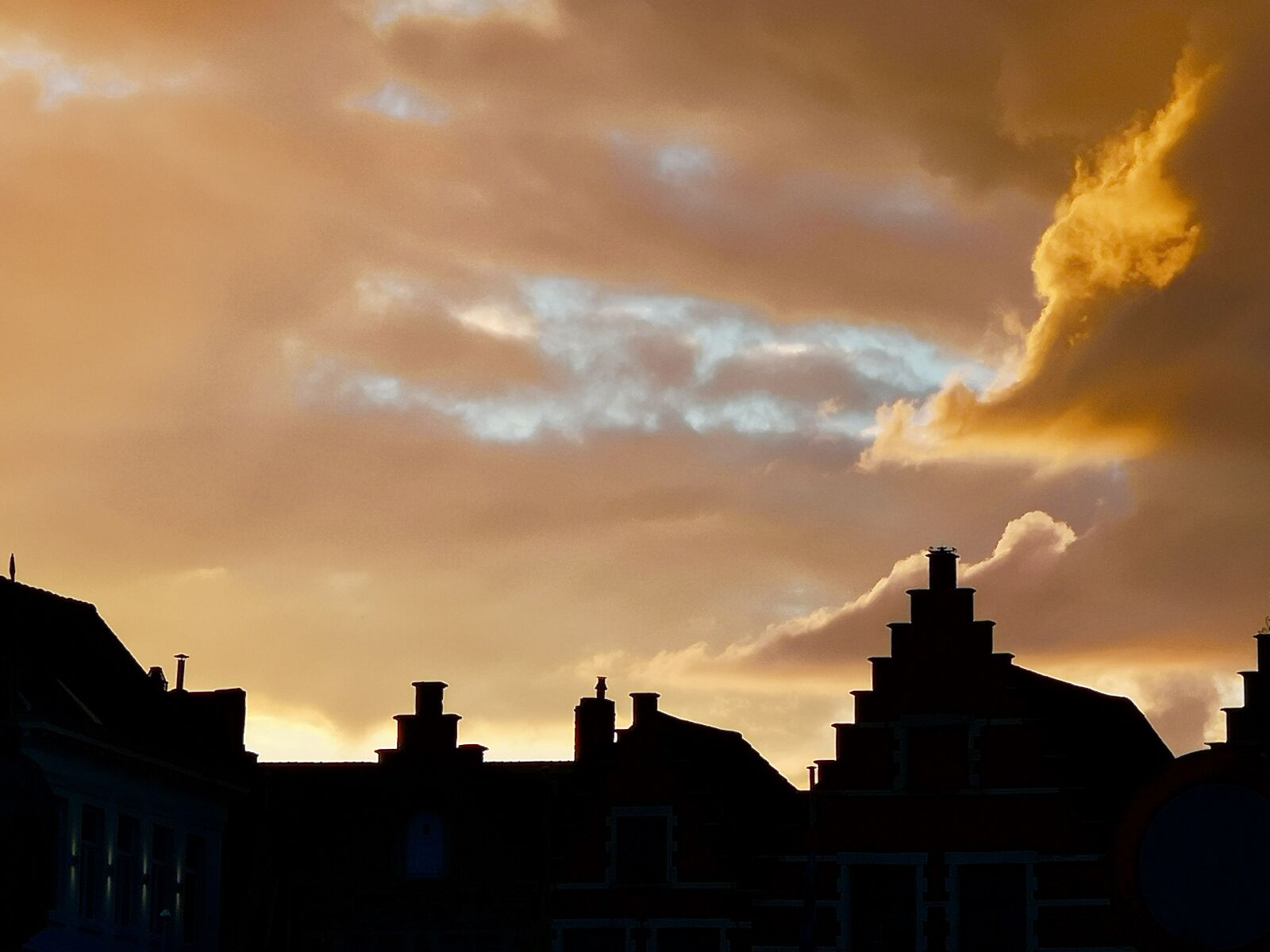 HUAWEI CLT-L29 sample photo. Bruges, sky, belgium photography
