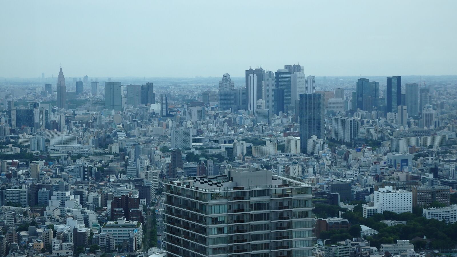 Olympus SP-100EE sample photo. Tokyo, ikebukuro, city photography