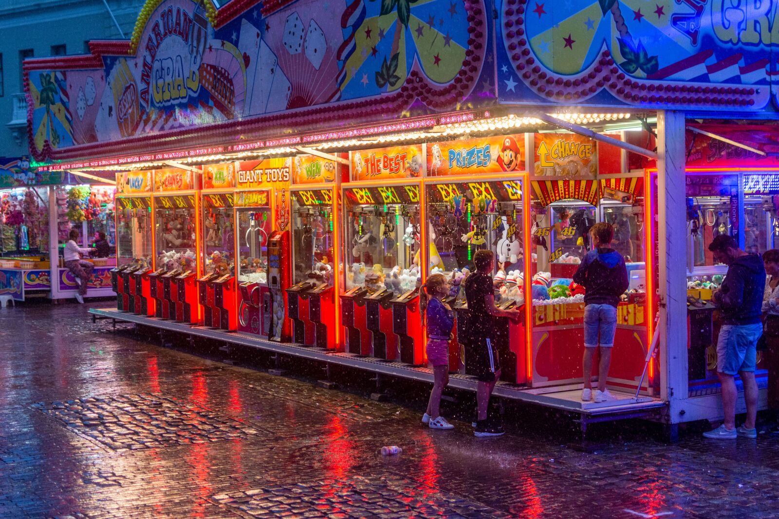 Nikon D7200 sample photo. Funfair, city, evening photography
