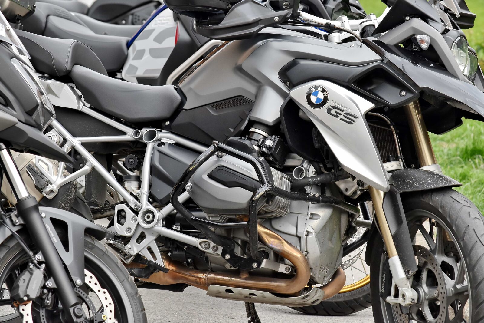 Nikon D5500 sample photo. Bike, seat, chrome, wheel photography