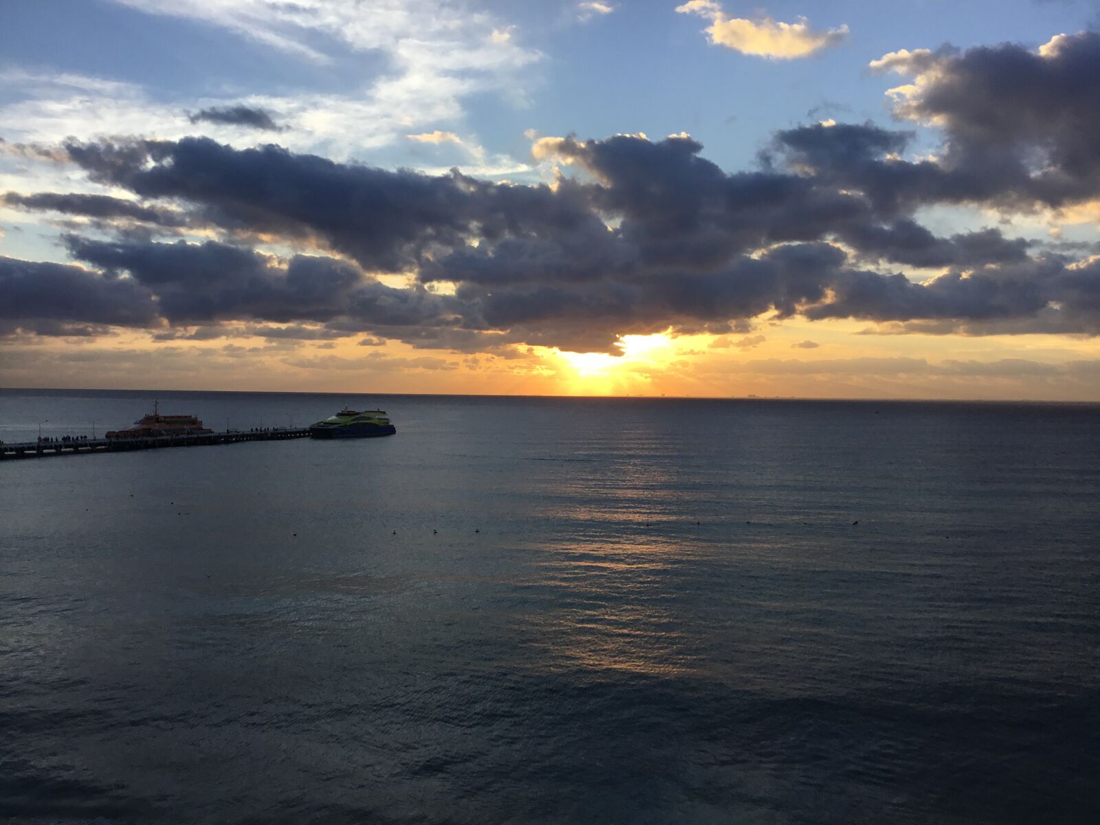 Apple iPad (5th generation) sample photo. Clouds, sunset, sky photography