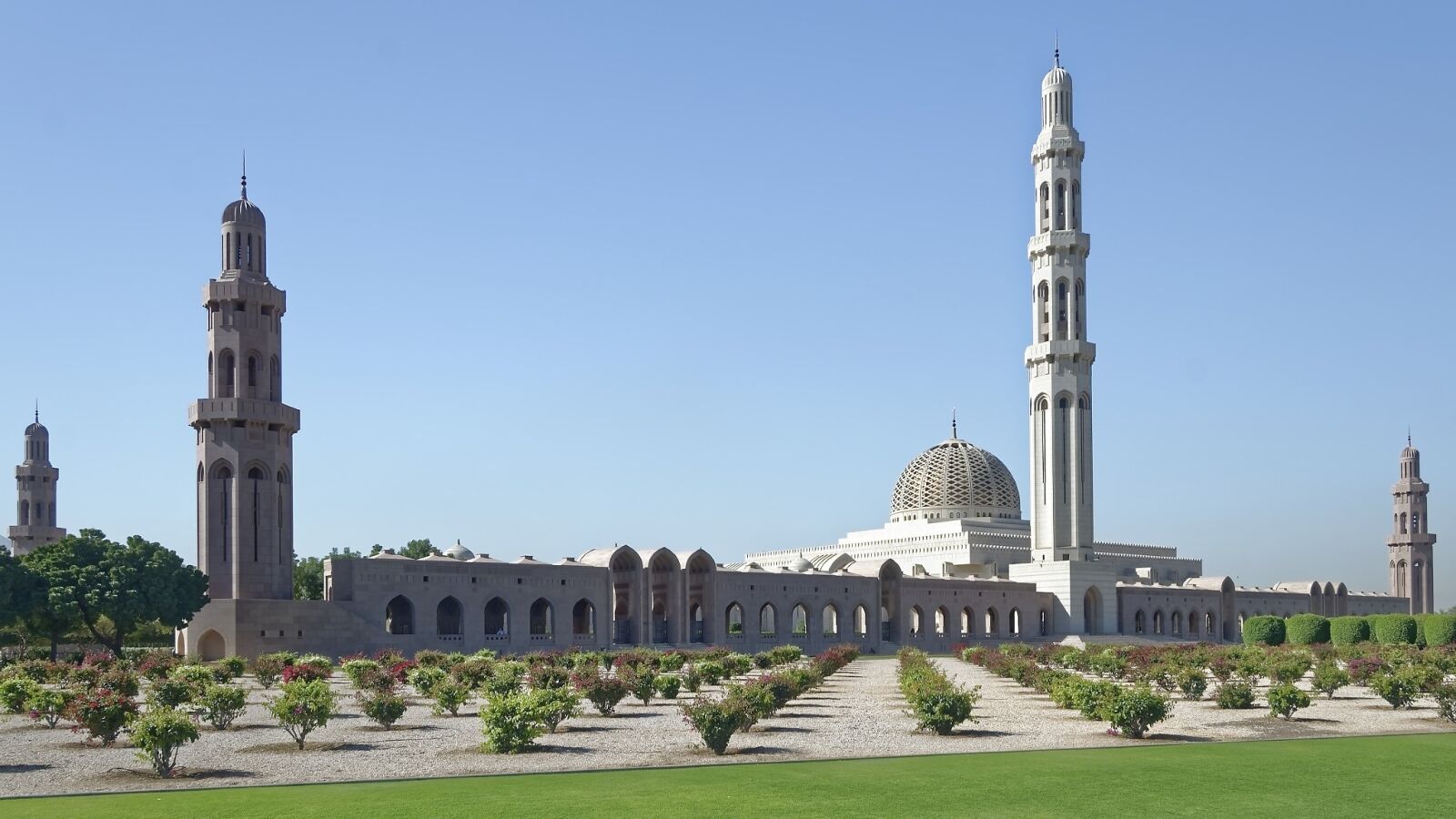 Nikon D7000 sample photo. Oman, muscat, sultan qaboos photography