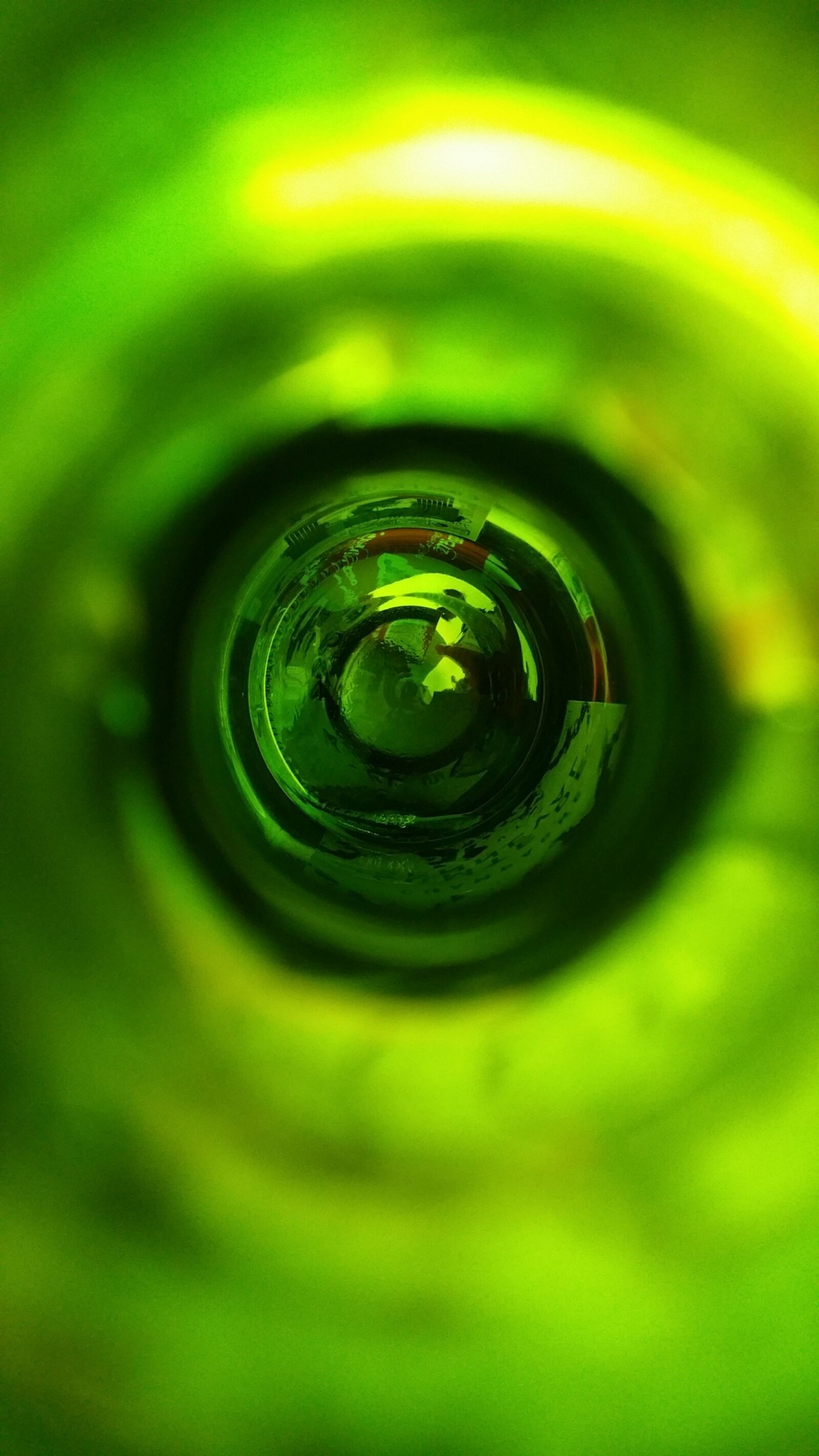 Samsung Galaxy Note4 sample photo. Abstract, green, champagne photography