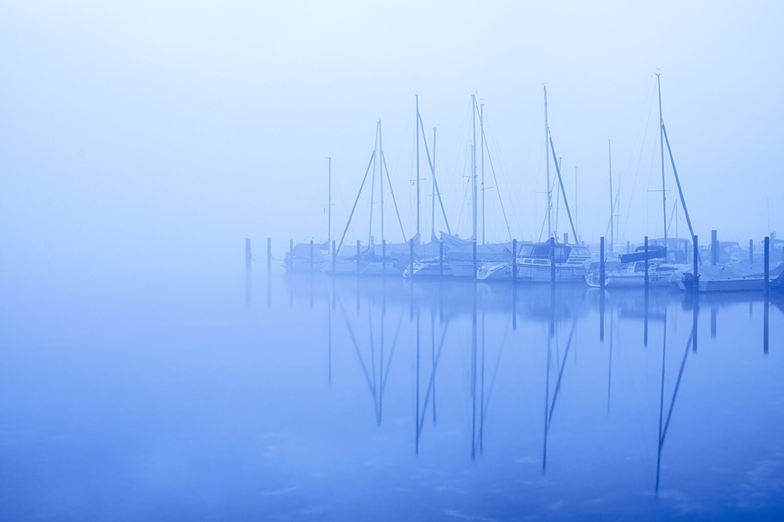 Sony ILCA-77M2 sample photo. Blue hour, lake, port photography