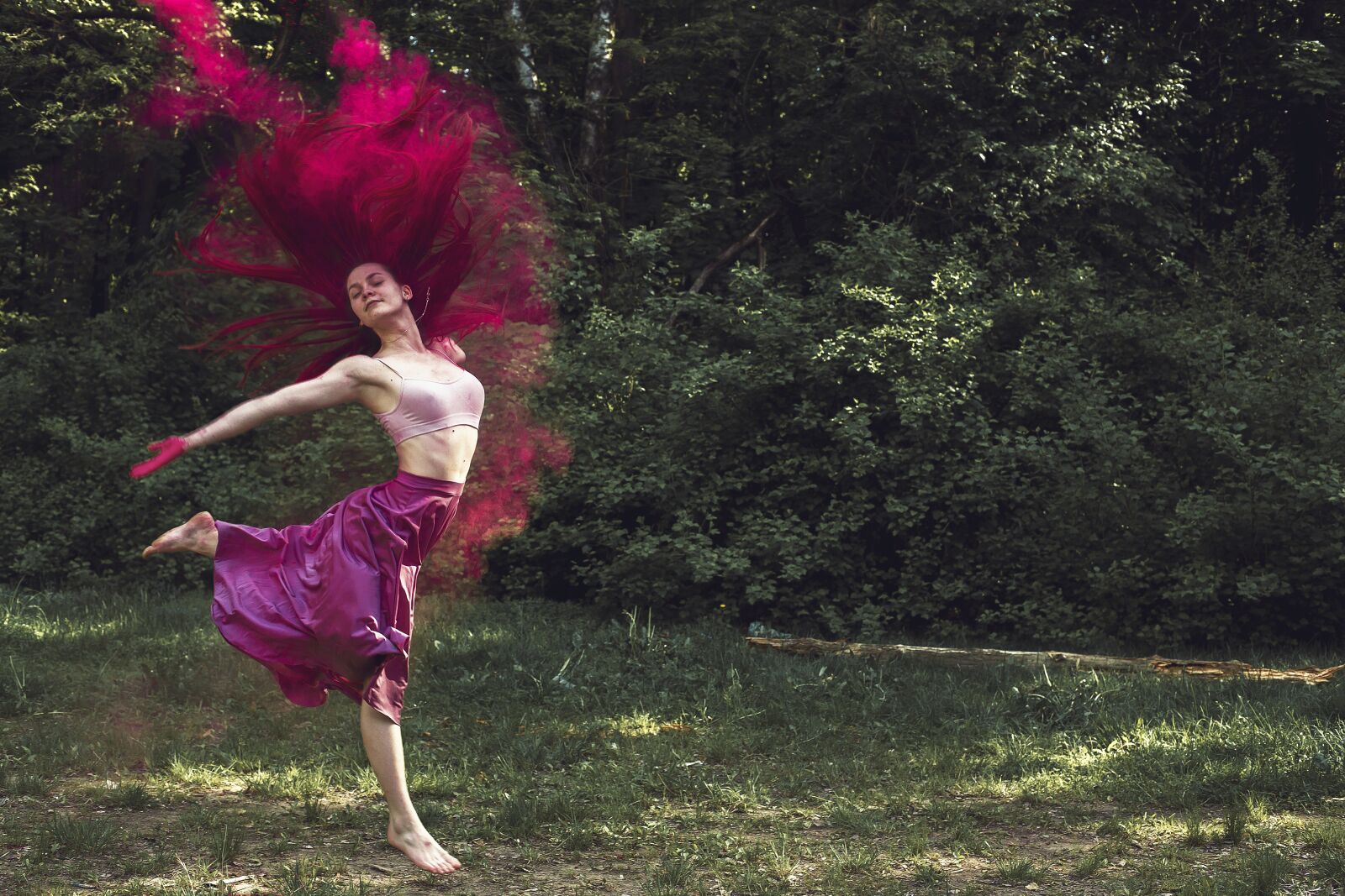 Canon EOS 6D + Canon EF 50mm F1.4 USM sample photo. Holi, paint, dancer photography
