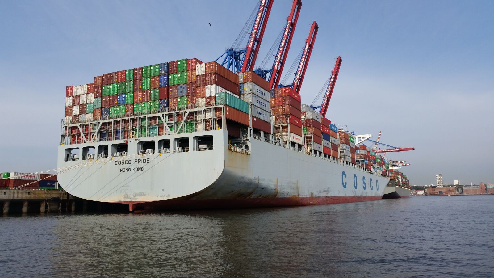 Samsung Galaxy S5 sample photo. Container ship, ship, export photography