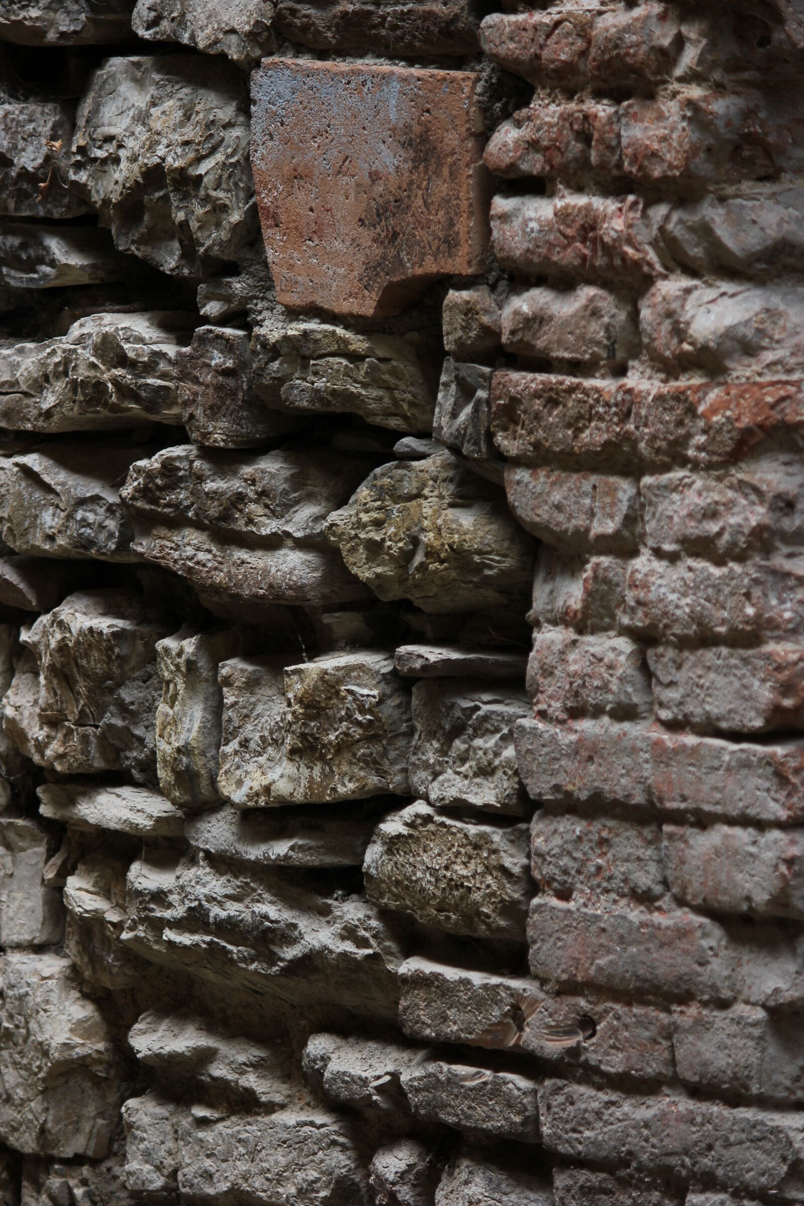 Canon EOS 550D (EOS Rebel T2i / EOS Kiss X4) sample photo. Stone, wall, ancient photography
