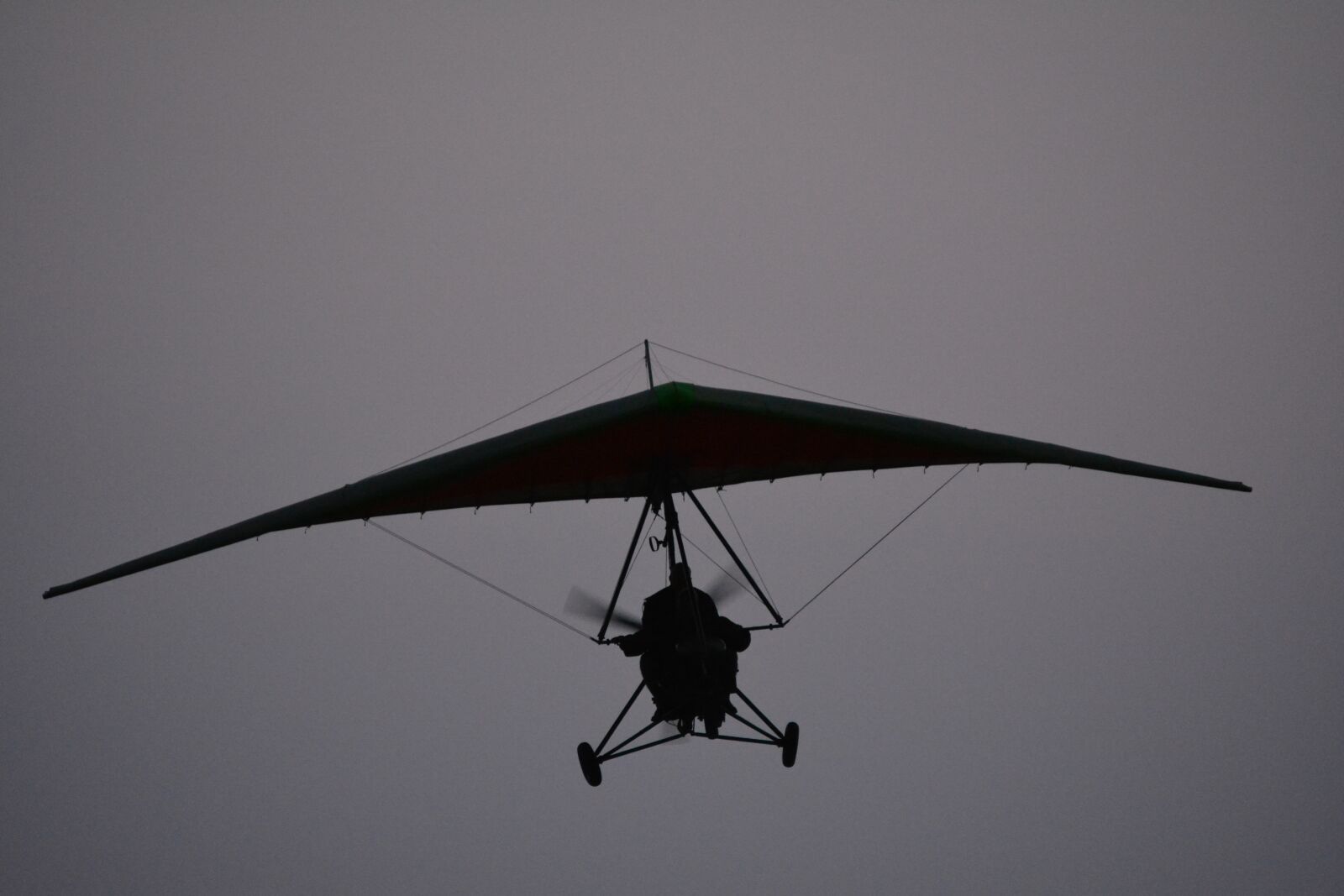Nikon D5200 sample photo. Hang glider, sky, grey photography