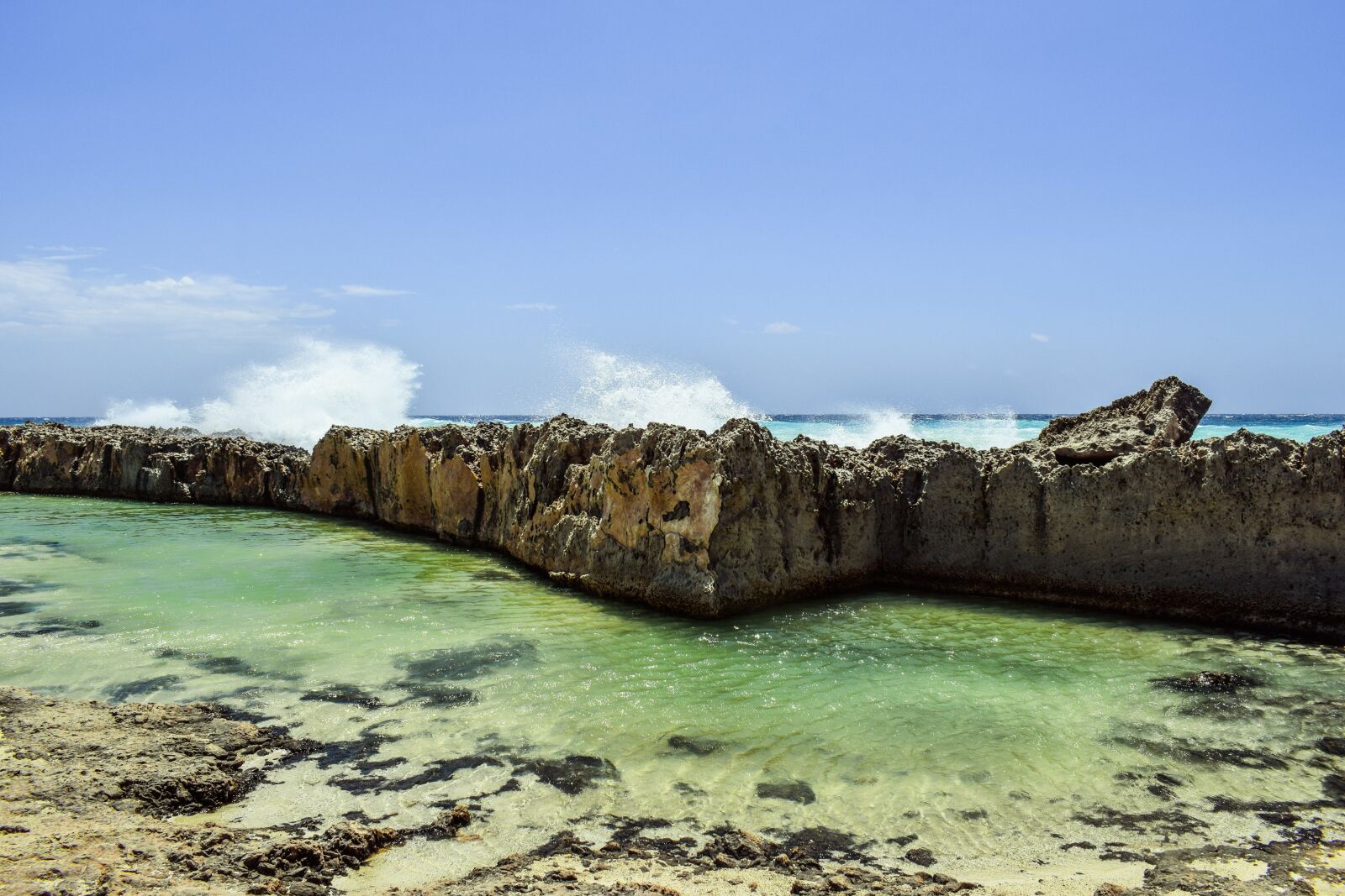 Nikon D3300 sample photo. Rocky coast, formation, waves photography