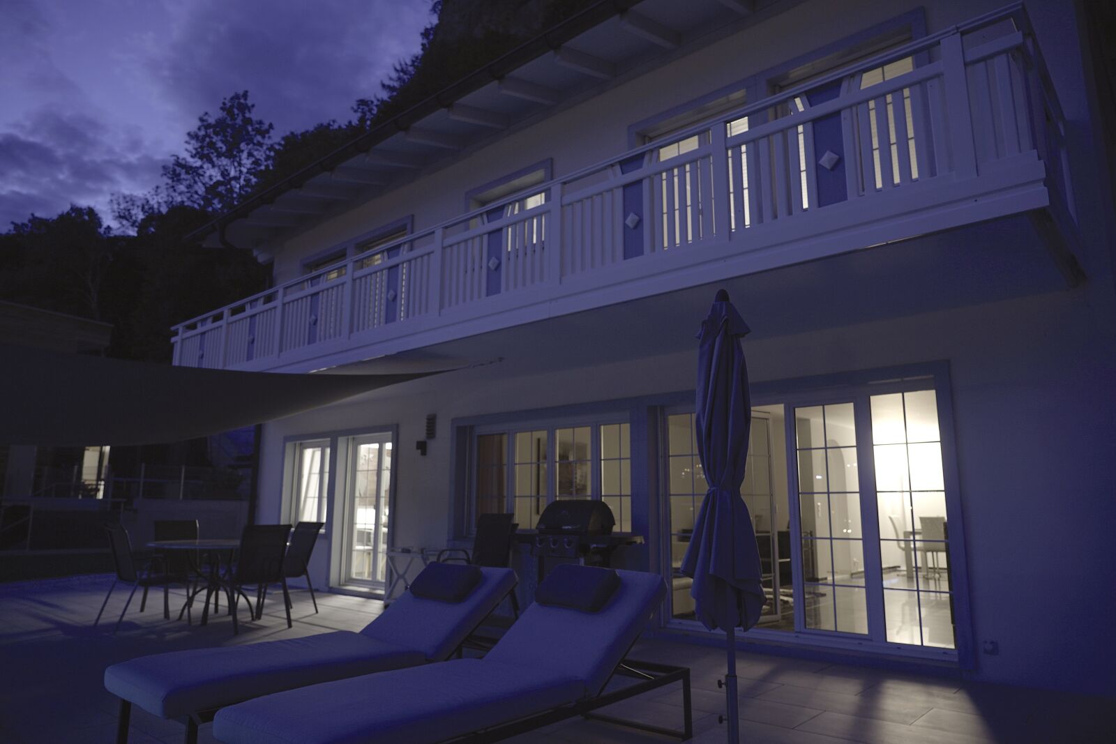 Sony FE 24-105mm F4 G OSS sample photo. Villa, house, architecture photography